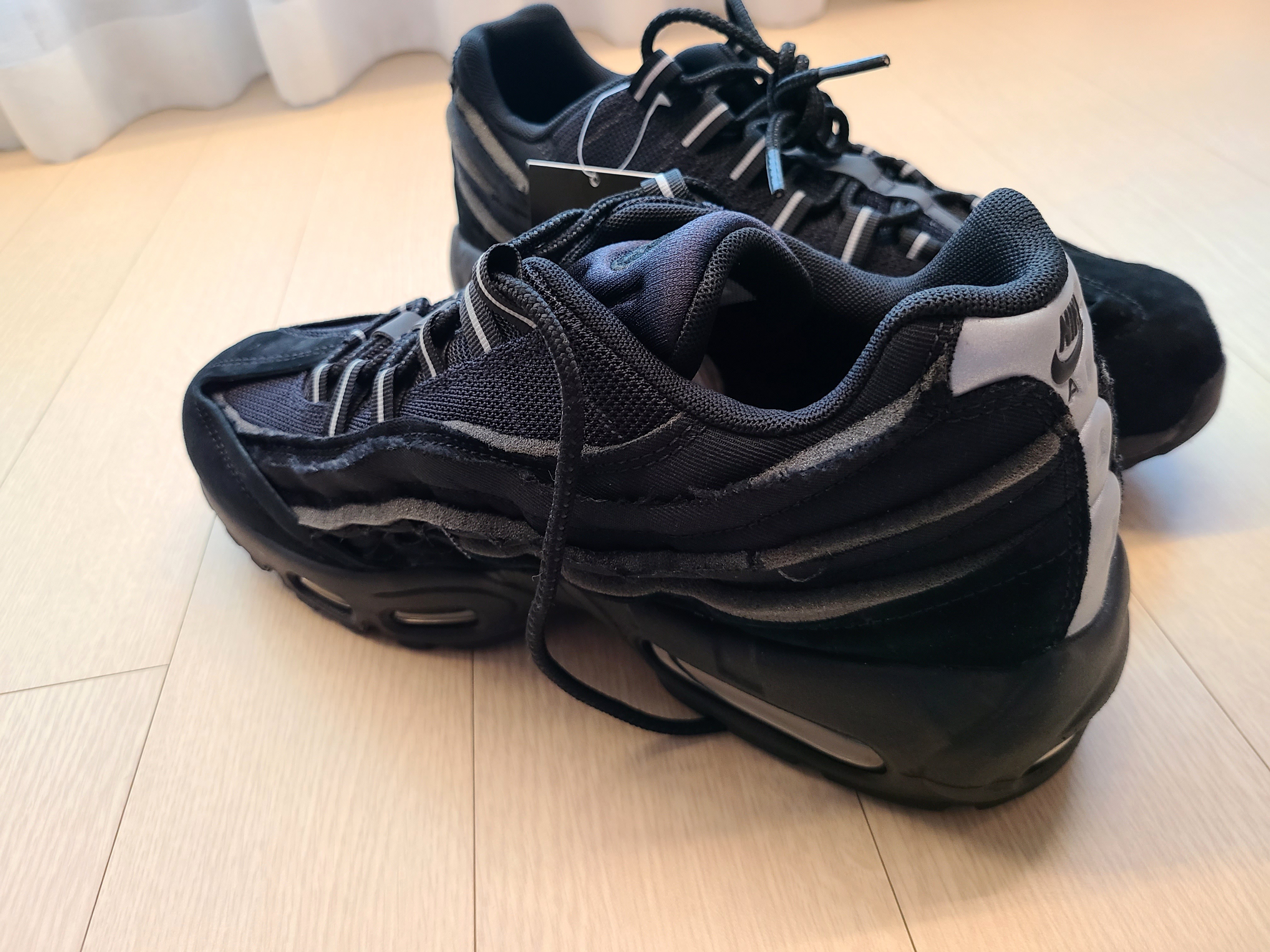 Nike x Comme des Garcons Homme Plus Air Max 95 Black 착용 스타일 - 4