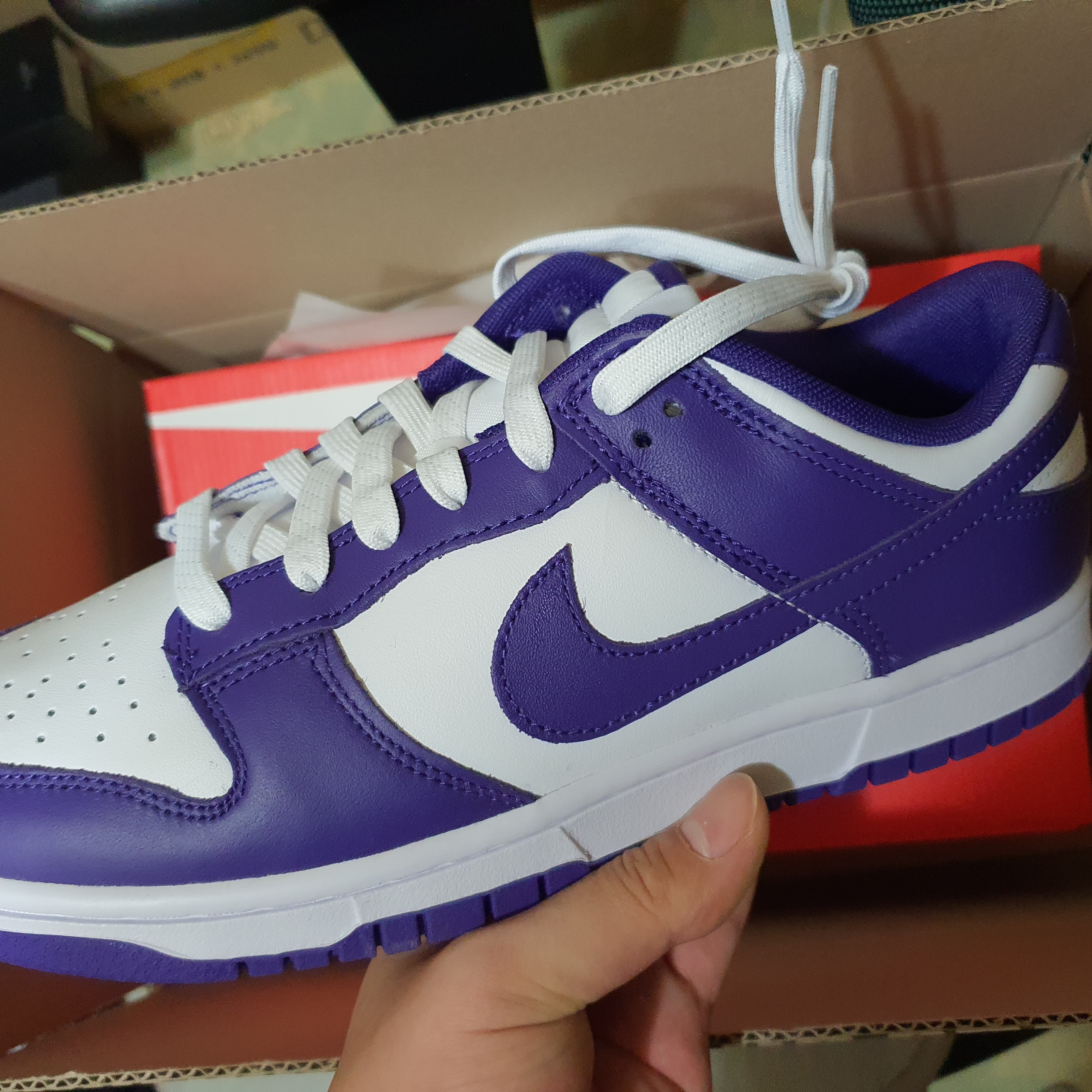 Nike Dunk Low Retro Championship Court Purple 착용 스타일