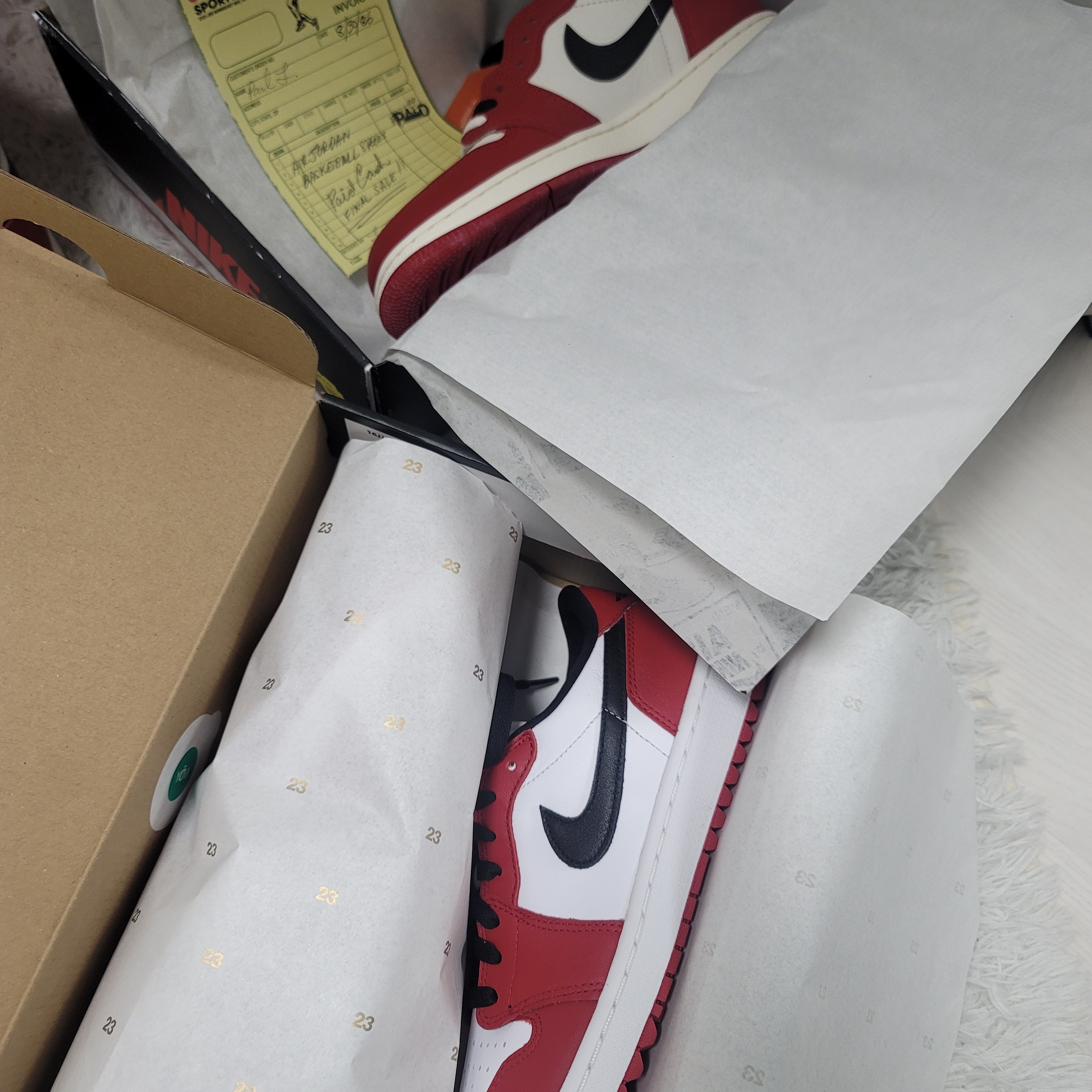 Jordan 1 Retro High OG Chicago 2022, Jordan 1 Low Golf Chicago 착용 스타일 - 3
