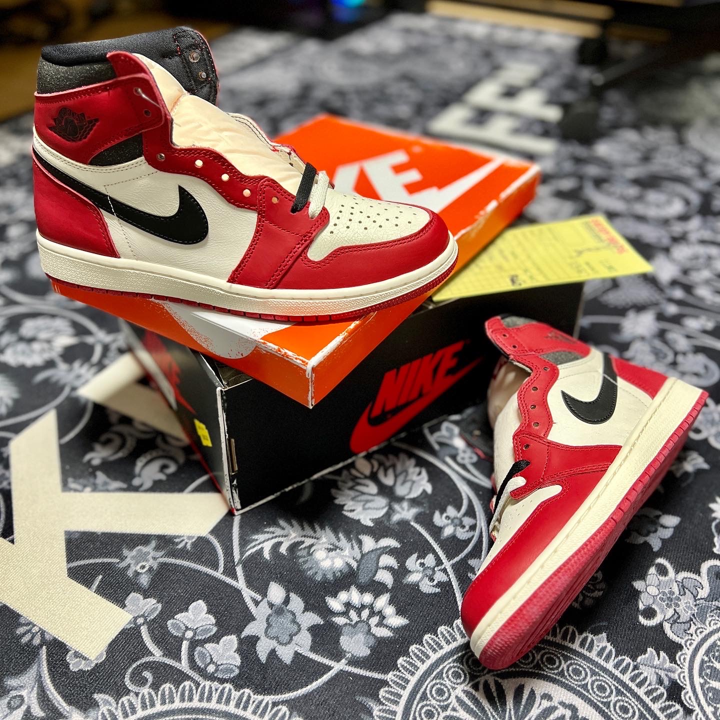 Jordan 1 Retro High OG Chicago 2022 착용 스타일 - 1
