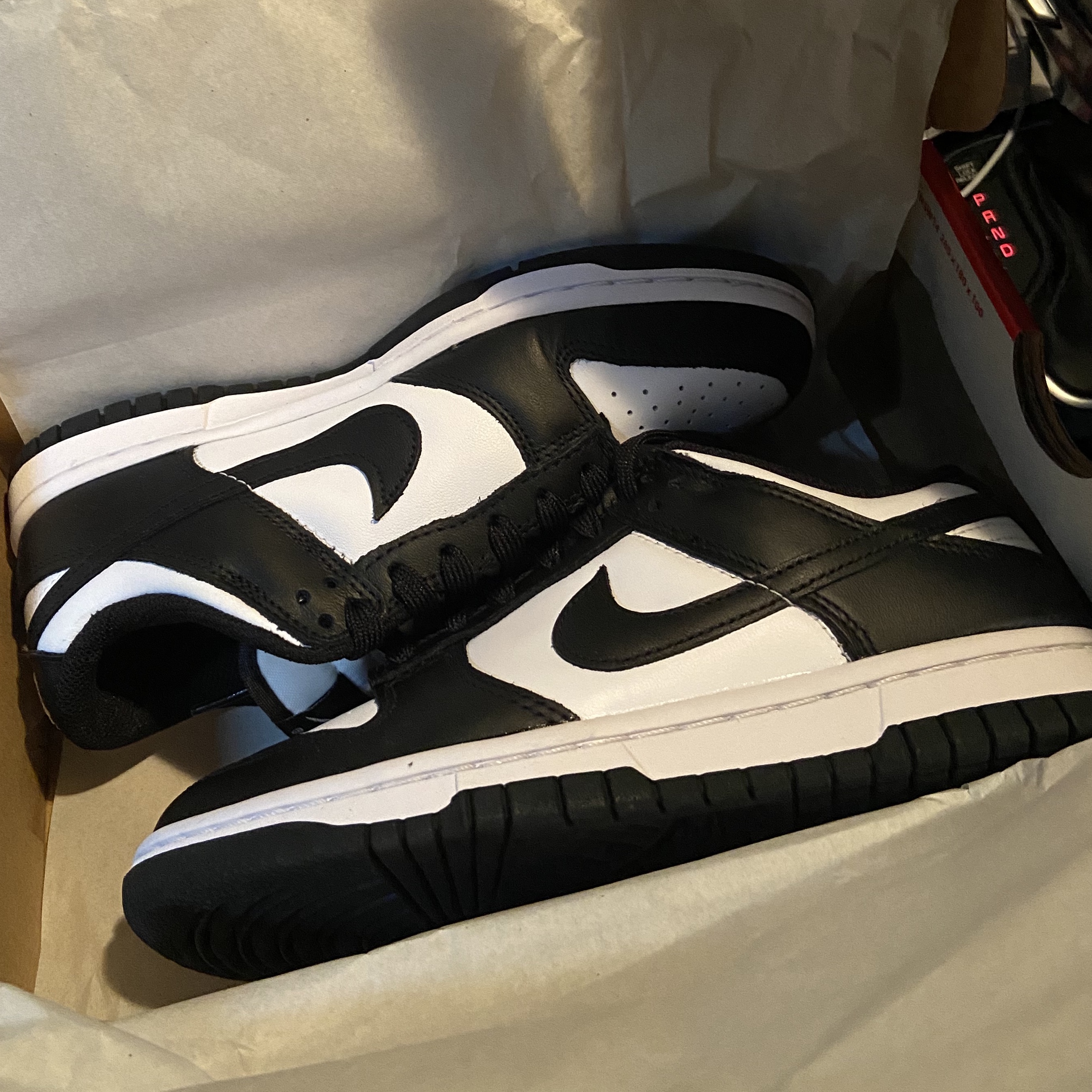 (W) Nike Dunk Low Black 착용 스타일