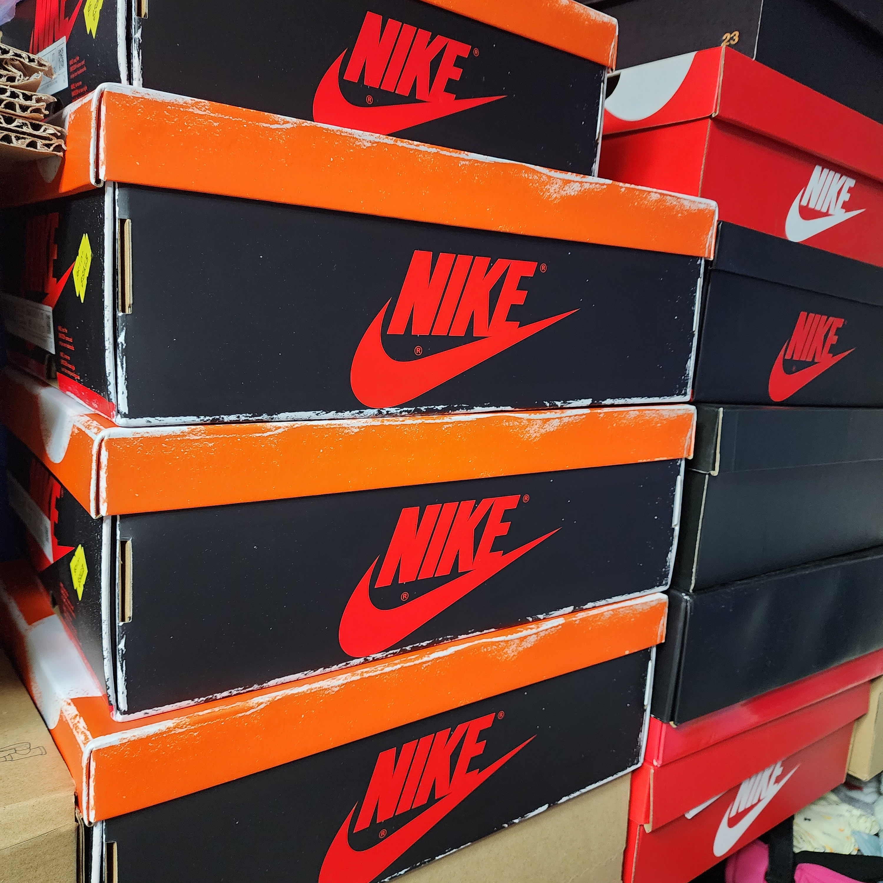 Jordan 1 Retro High OG Chicago 2022, (GS) Jordan 1 Retro High OG Chicago 2022 착용 스타일 - 1