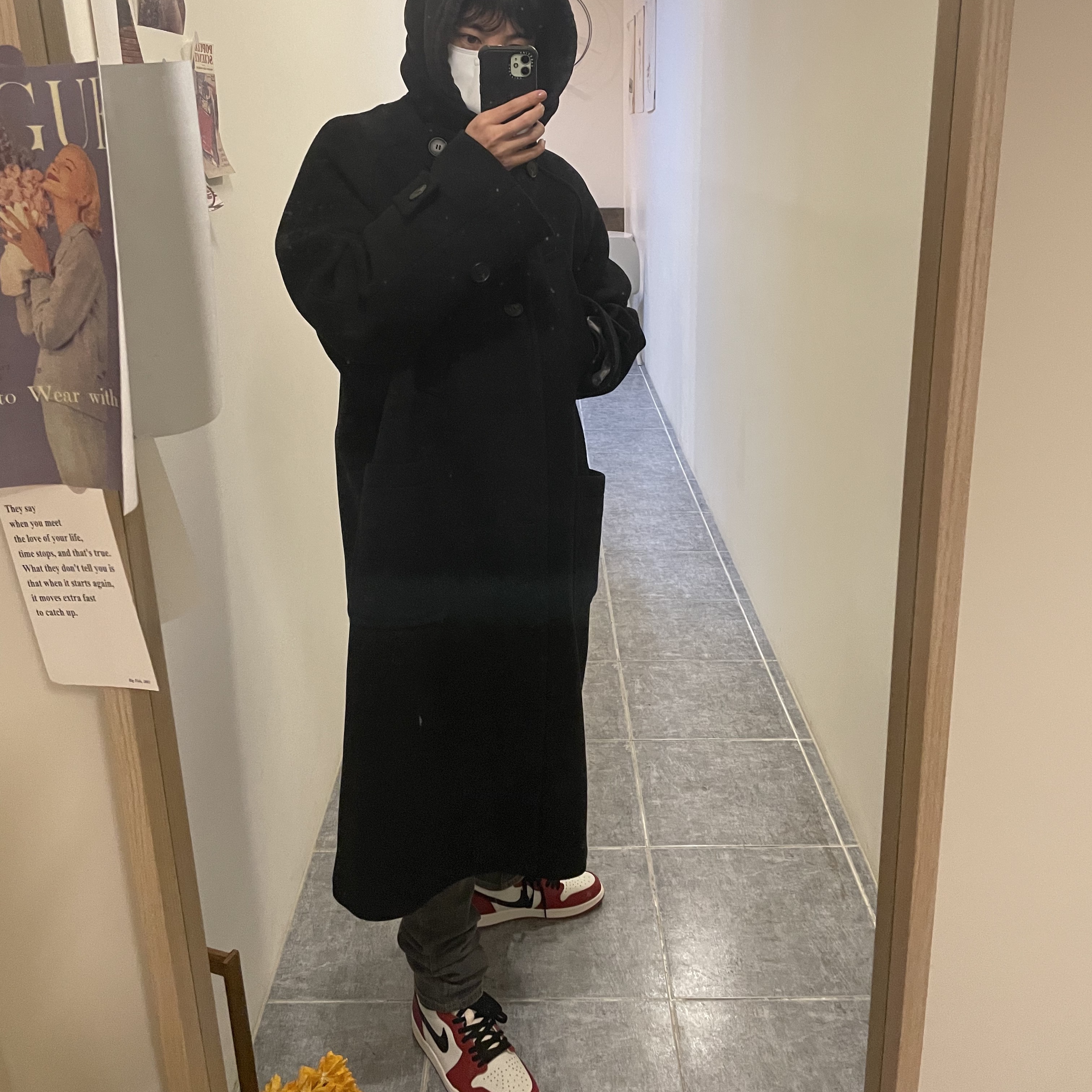 Jordan 1 Retro High OG Chicago 2022, Undermycar Legion.02 Balmacaan Oversized Wool Coat Black 착용 스타일 - 2