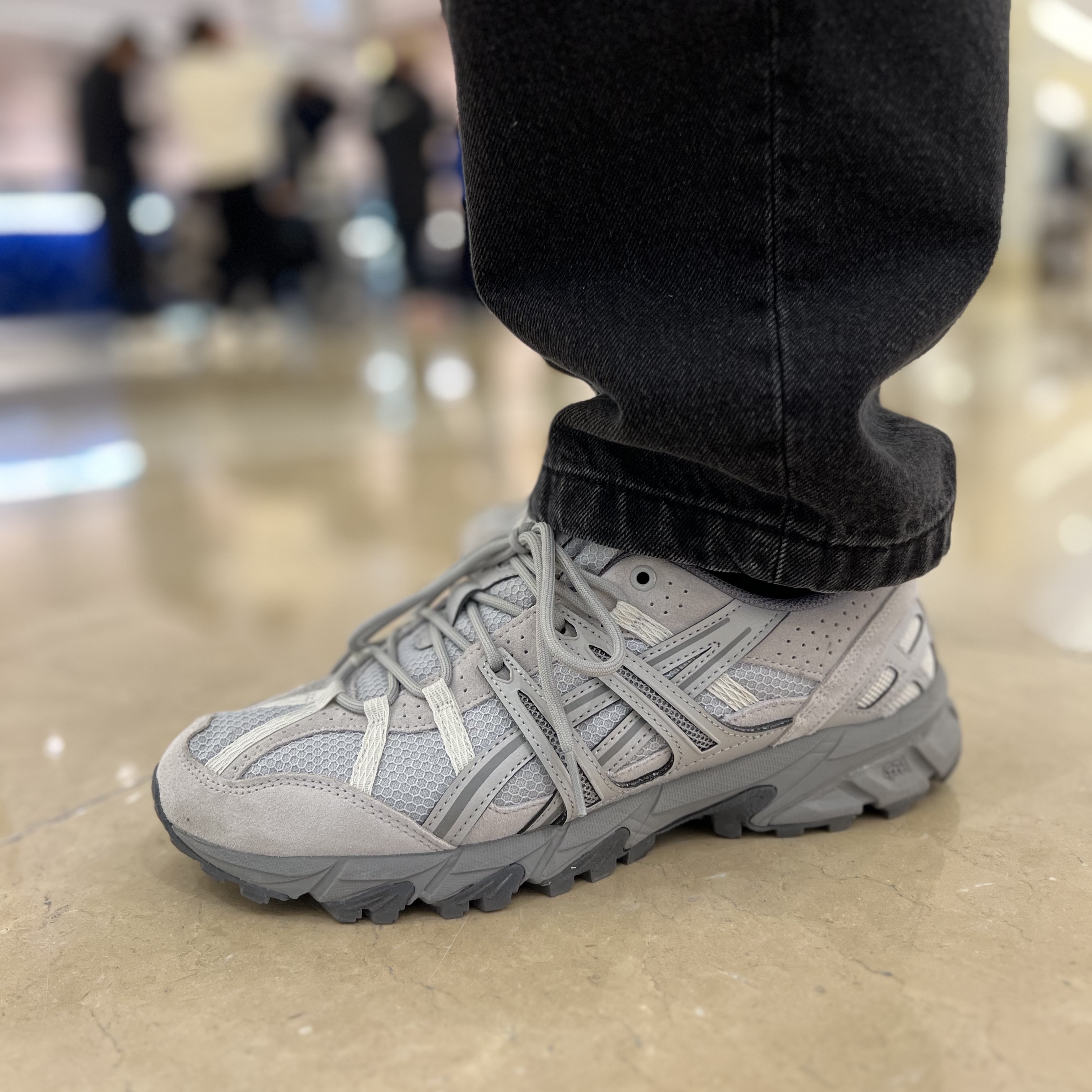 Asics Gel-Sonoma 15-50 Oyster Grey 착용 스타일 - 1