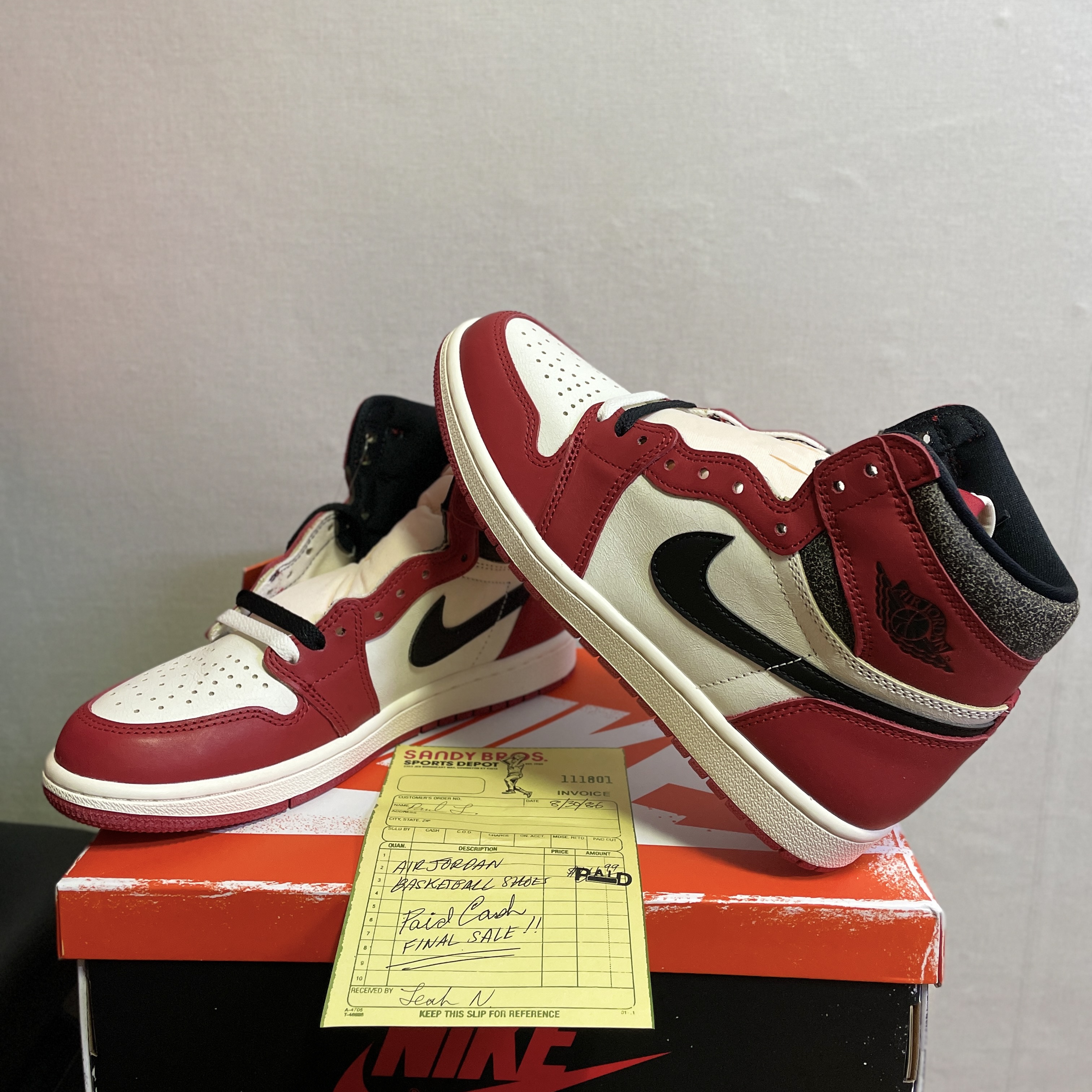 Jordan 1 Retro High OG Chicago 2022, Jordan 1 Low Golf Chicago 착용 스타일 - 2