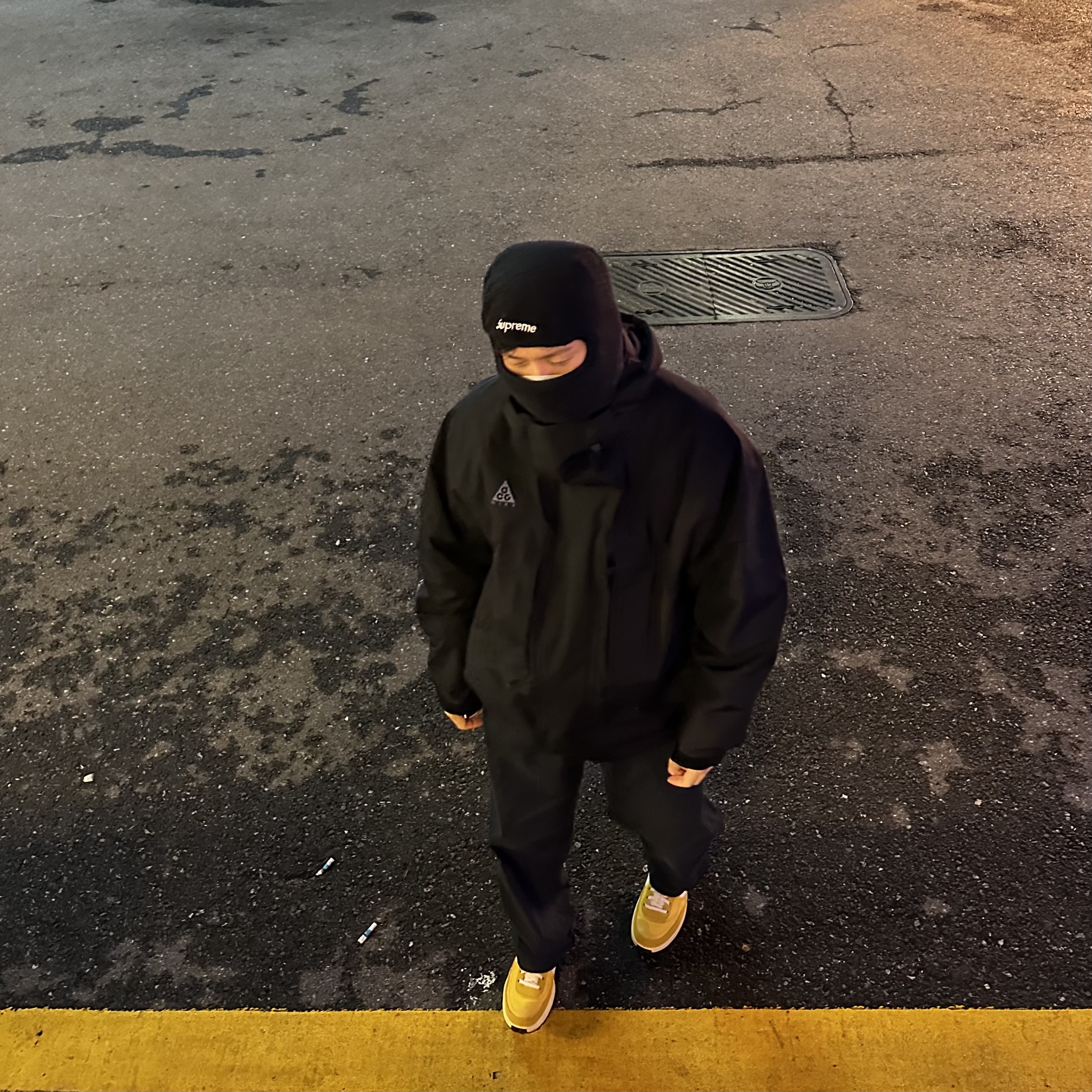 Nike x Tom Sachs General Purpose Shoe Archive, Supreme x Nike ACG Fleece Pullover Black - 22FW 착용 스타일 - 3