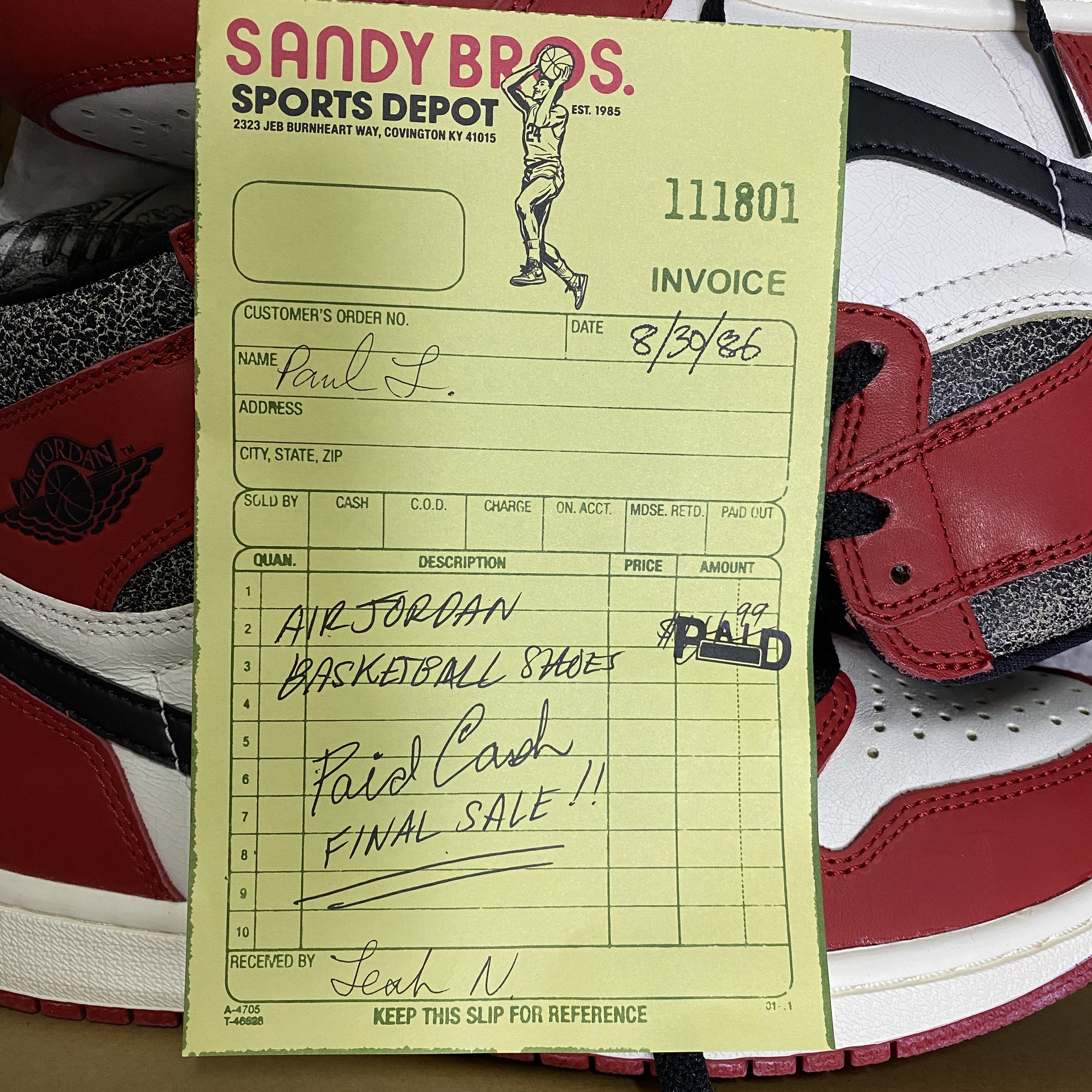 Jordan 1 Retro High OG Chicago 2022 착용 스타일 - 2