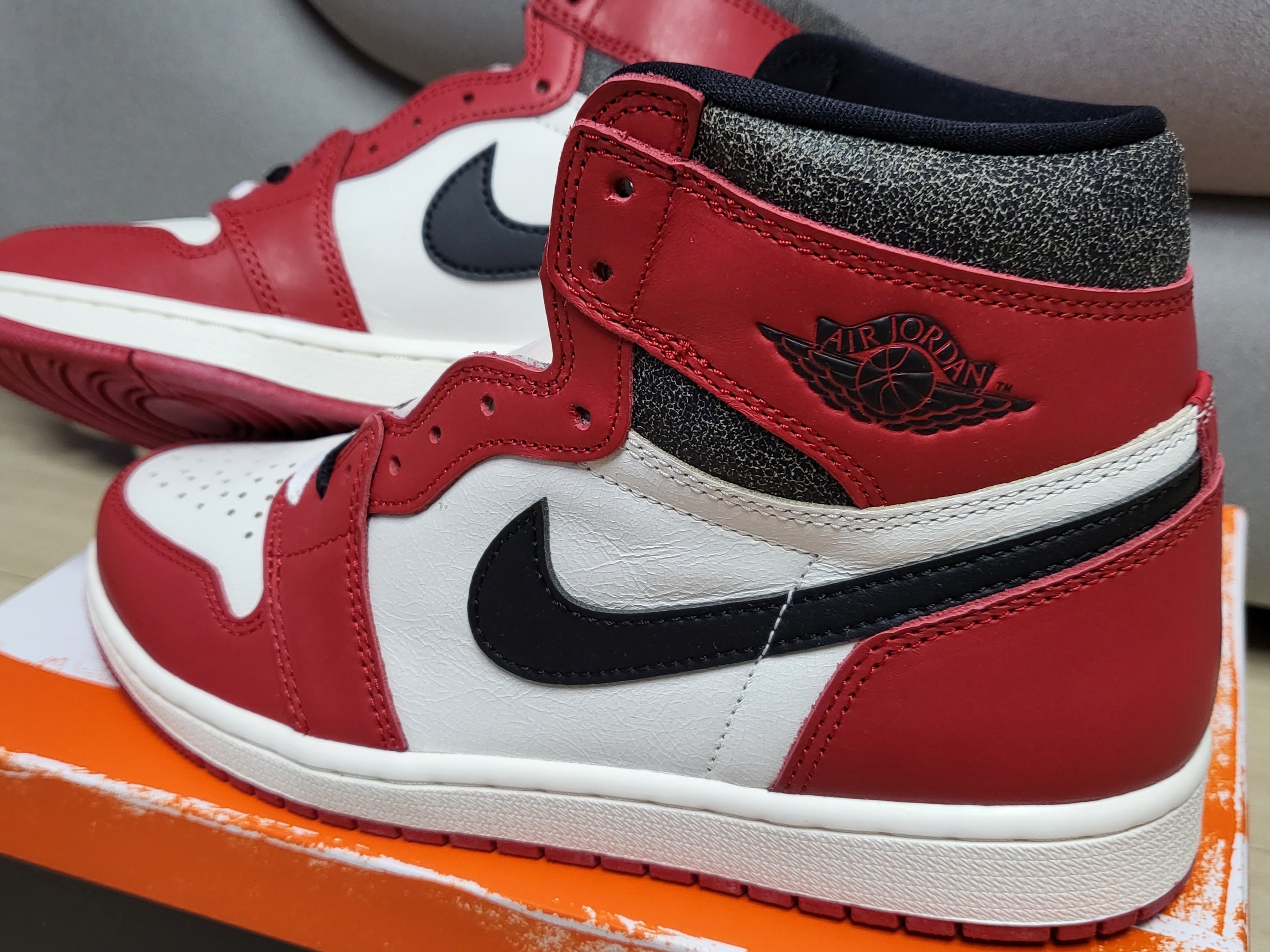 Jordan 1 Retro High OG Chicago 2022 착용 스타일 - 5