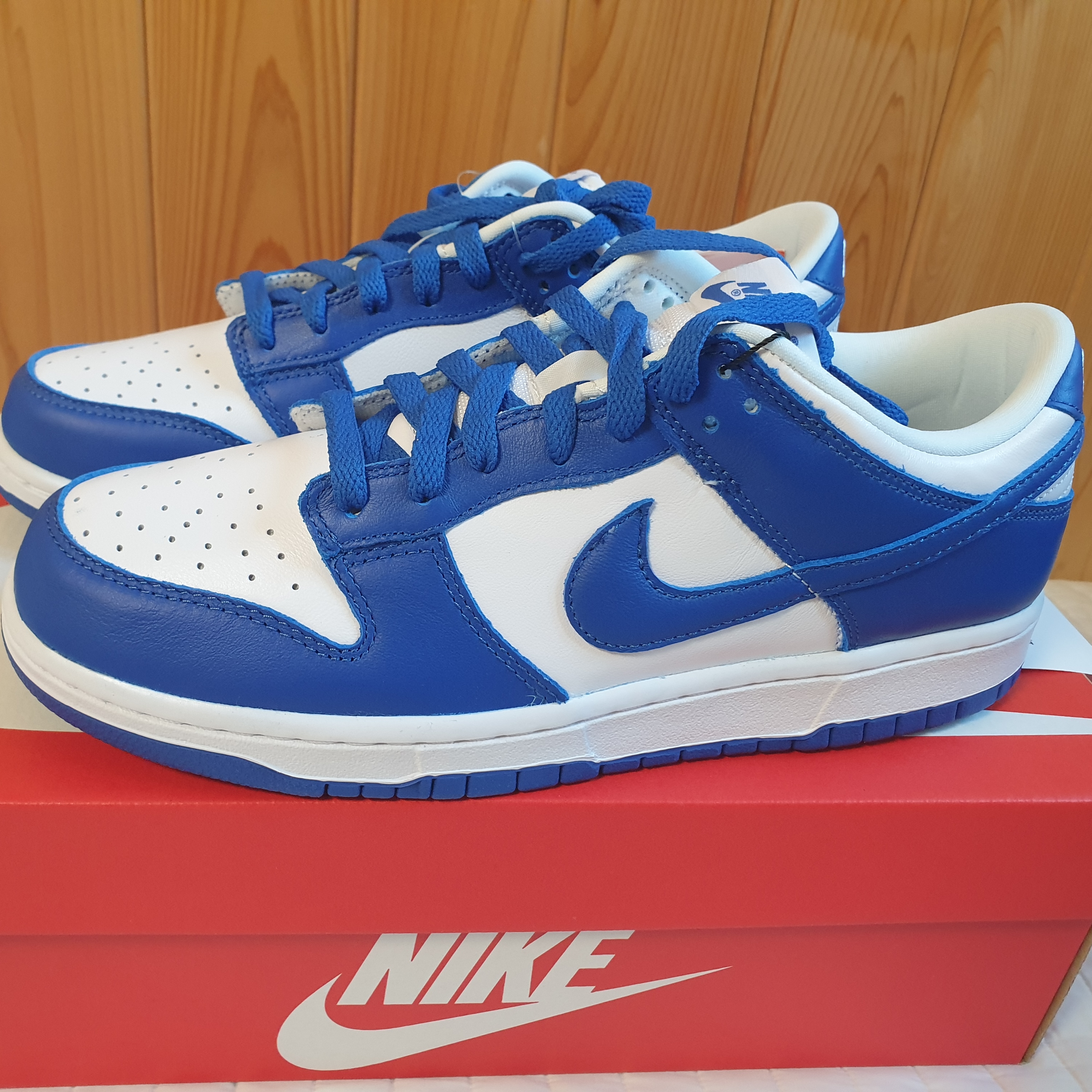Nike Dunk Low SP Kentucky 2022 착용 스타일