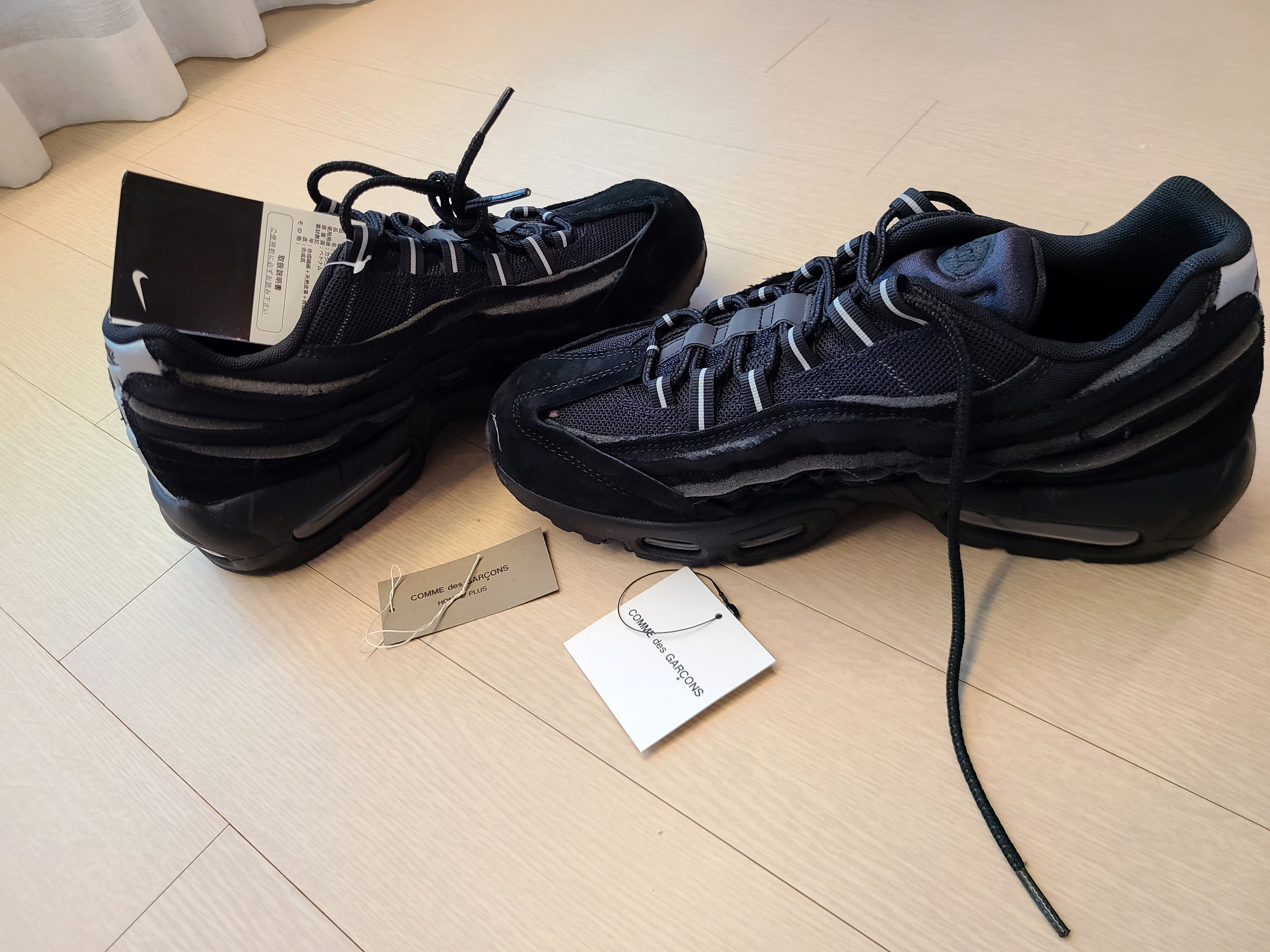 Nike x Comme des Garcons Homme Plus Air Max 95 Black 착용 스타일 - 5