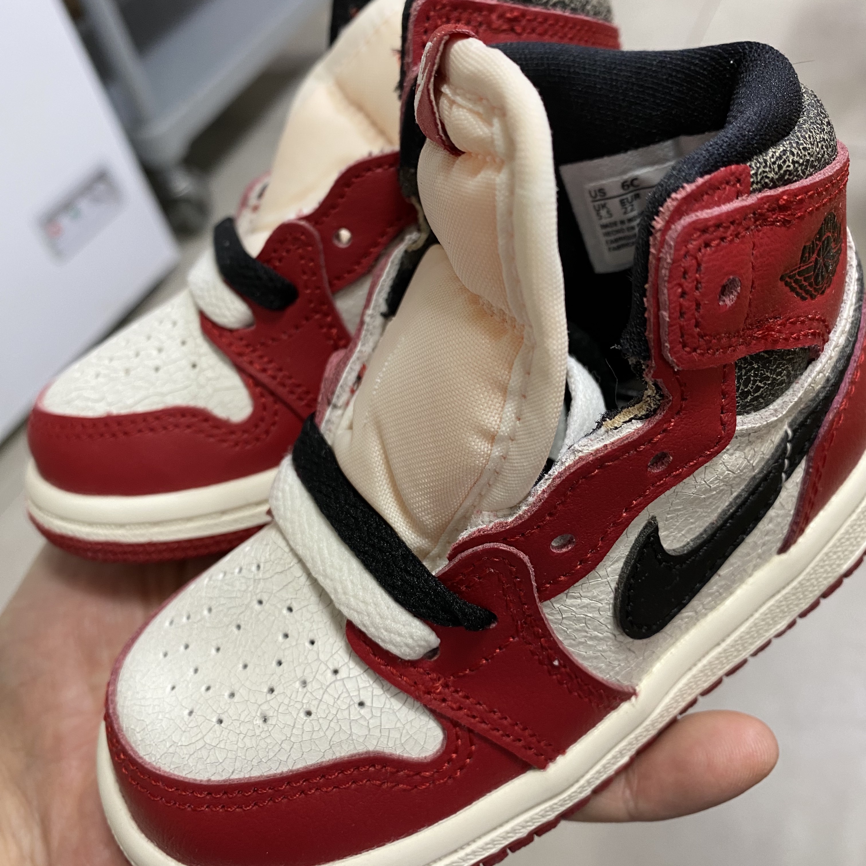 (TD) Jordan 1 Retro High OG Chicago 2022 착용 스타일 - 2