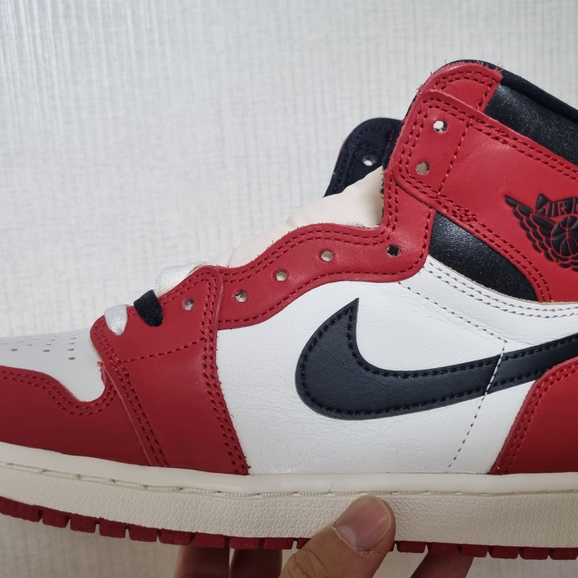 Jordan 1 Retro High OG Chicago 2022 착용 스타일 - 1