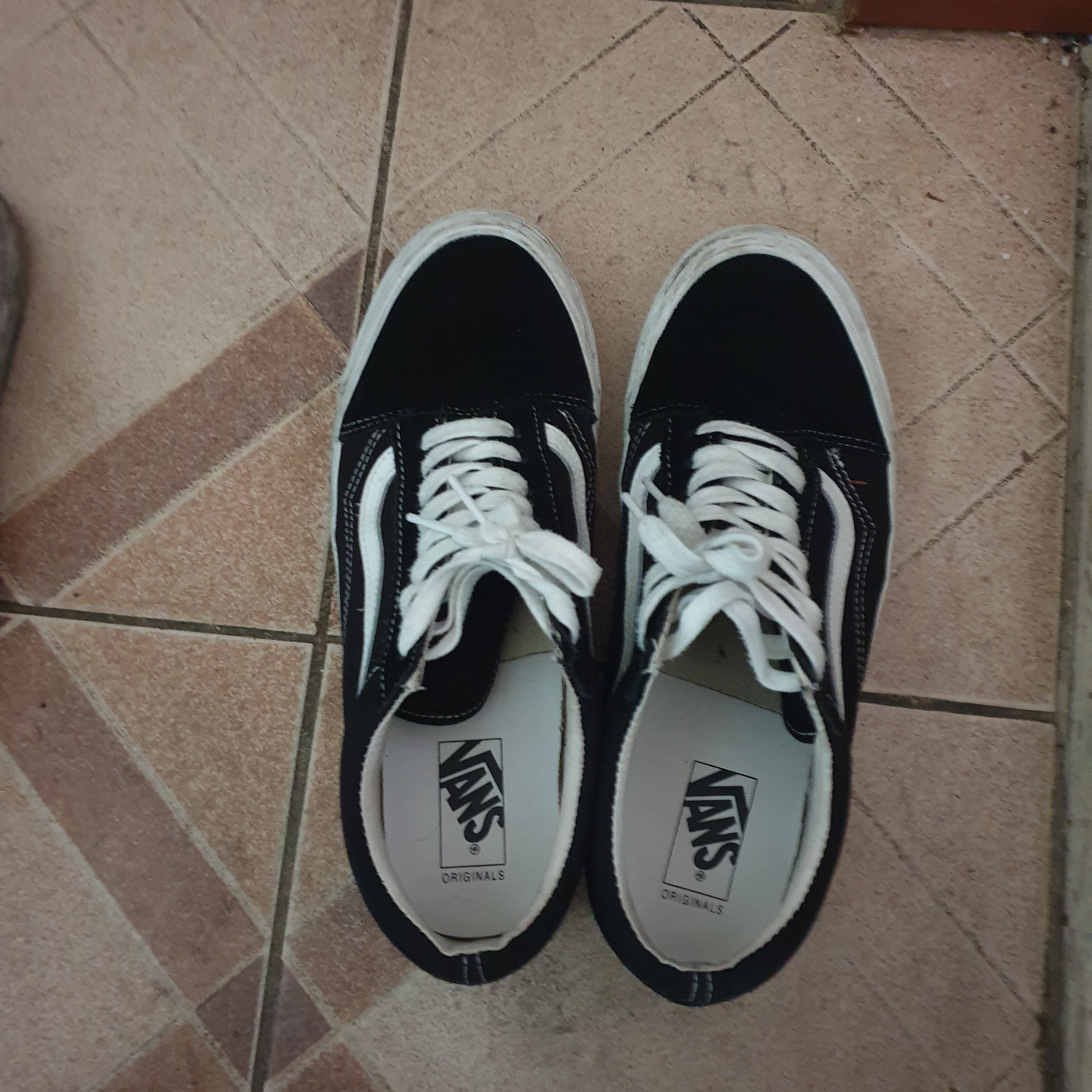 Vans Vault OG Old Skool LX Black 착용 스타일