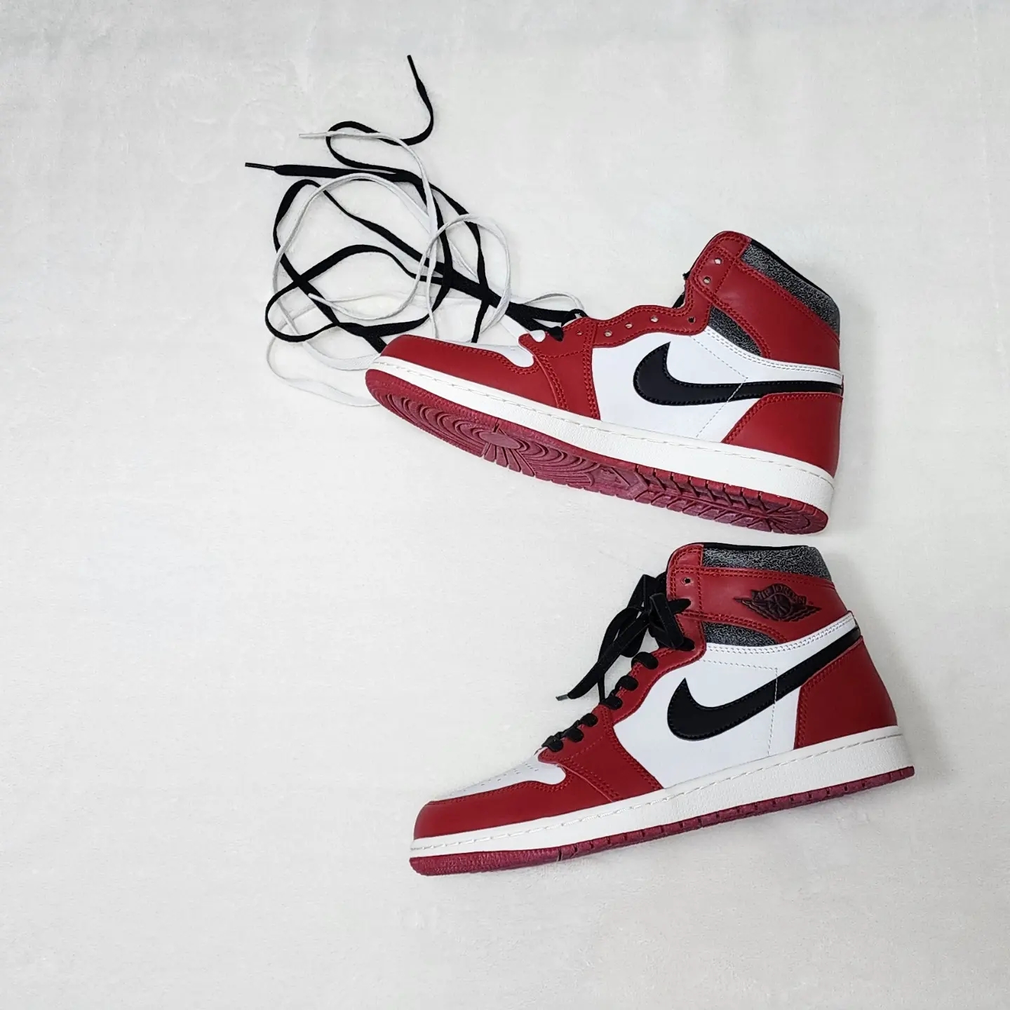 Jordan 1 Retro High OG Chicago 2022 착용 스타일 - 2