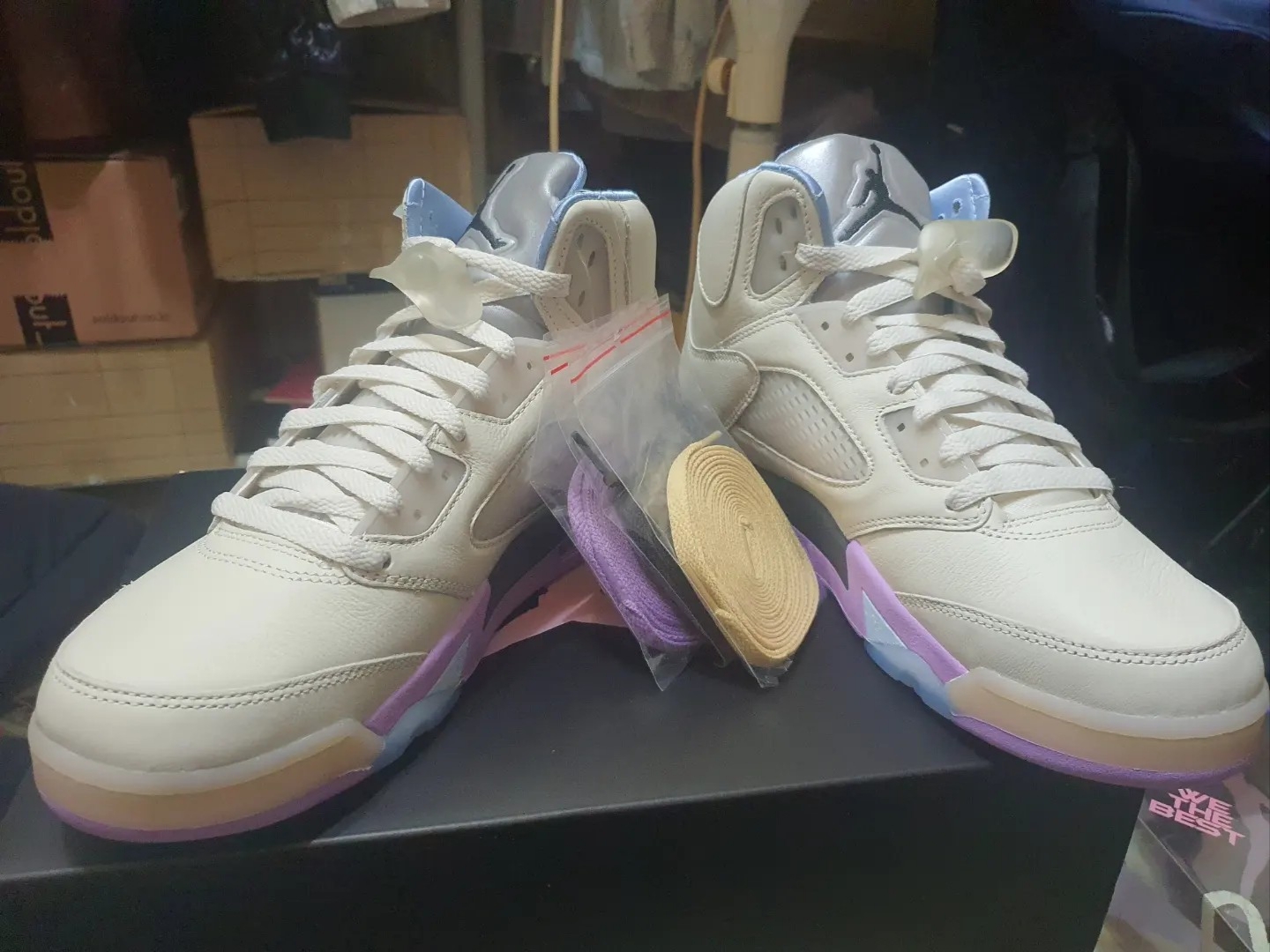 Jordan 5 x DJ Khaled Retro SP Sail Washed Yellow 착용 스타일 - 1