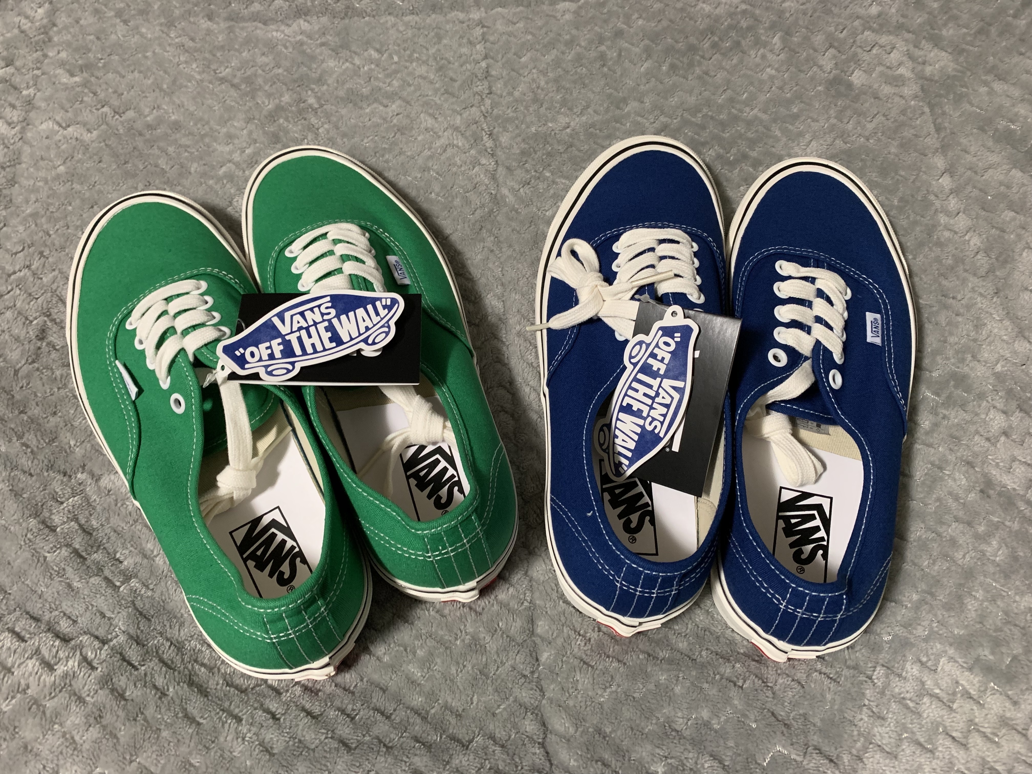 Vans Authentic 44 DX Anaheim Factory Blue, Vans Authentic 44 DX Anaheim Factory Emerald Green 착용 스타일