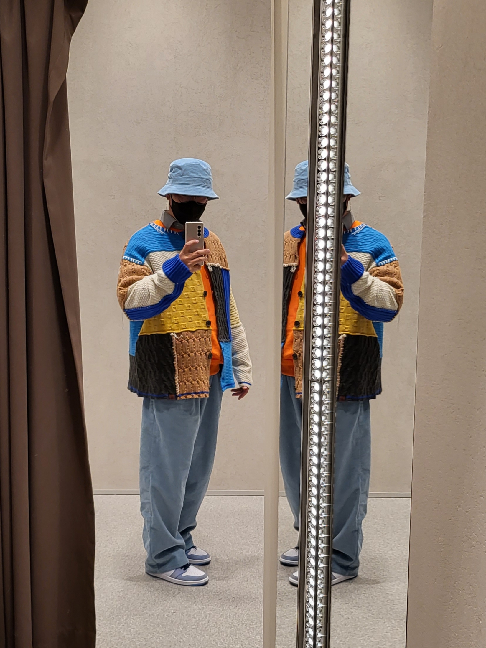 Zara x Ader Error Patchwork Oversize Knit Cardigan Multicolor 착용 스타일