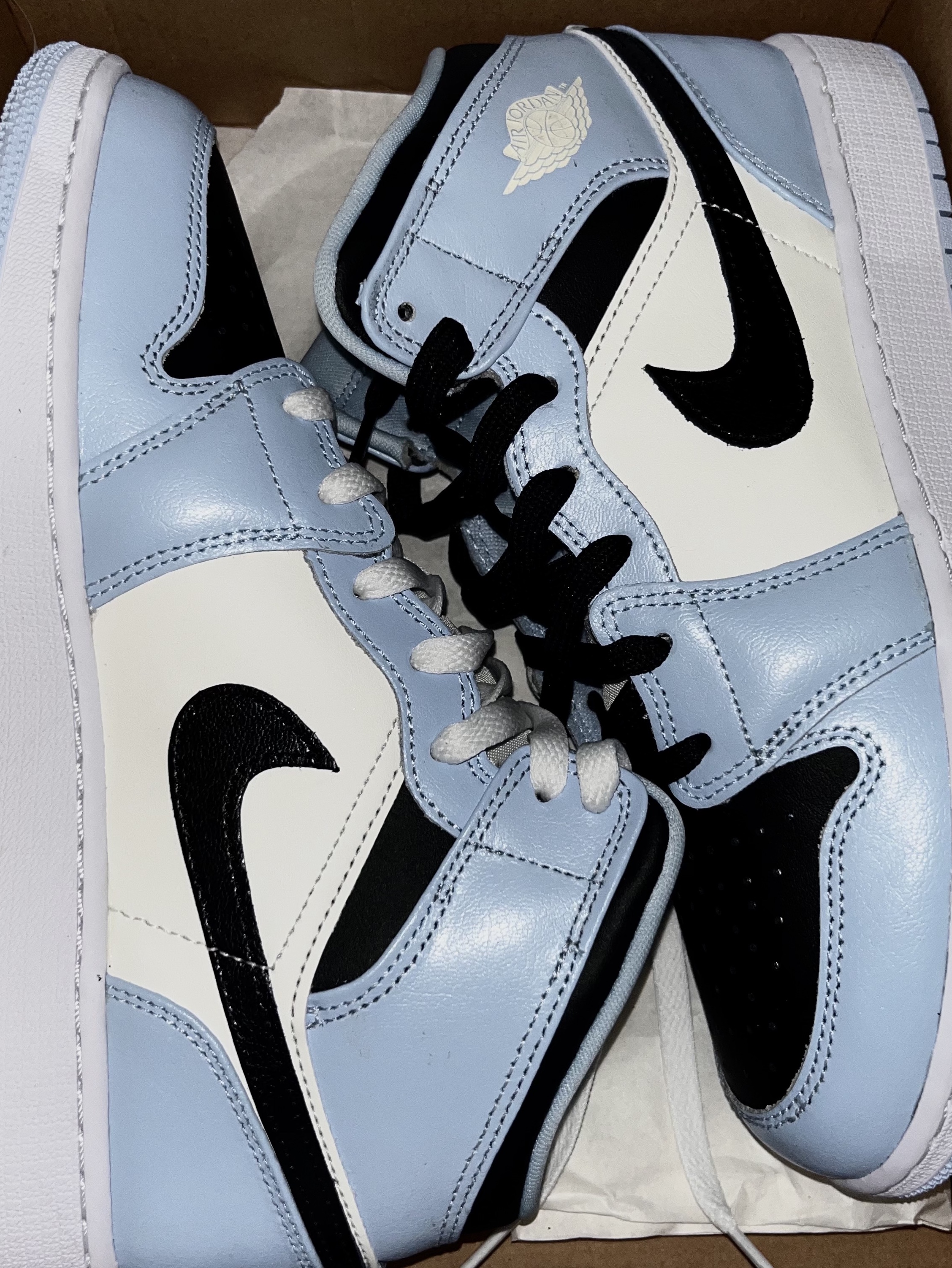 (GS) Jordan 1 Mid Ice Blue Black 착용 스타일