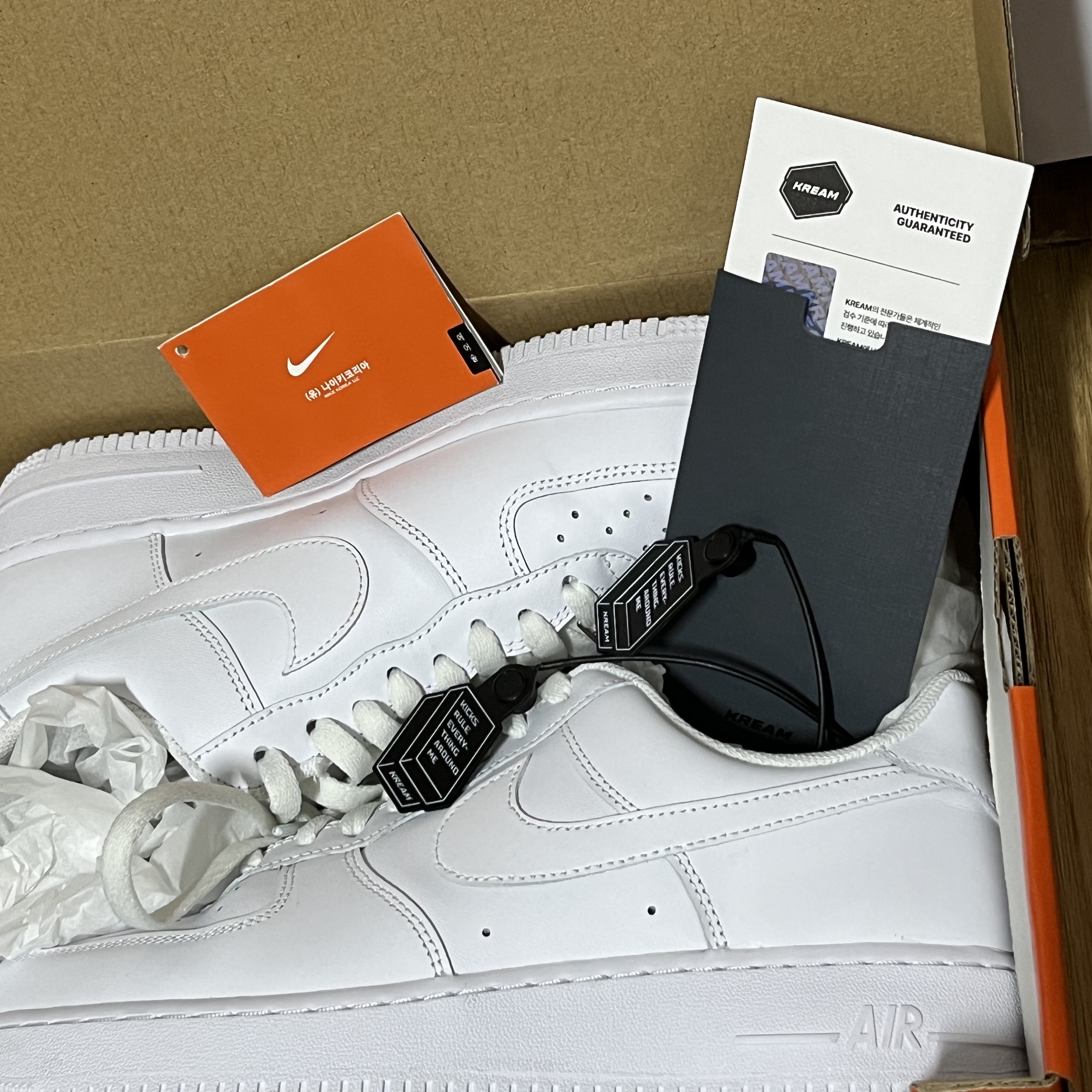 Nike Air Force 1 '07 Low White 착용 스타일