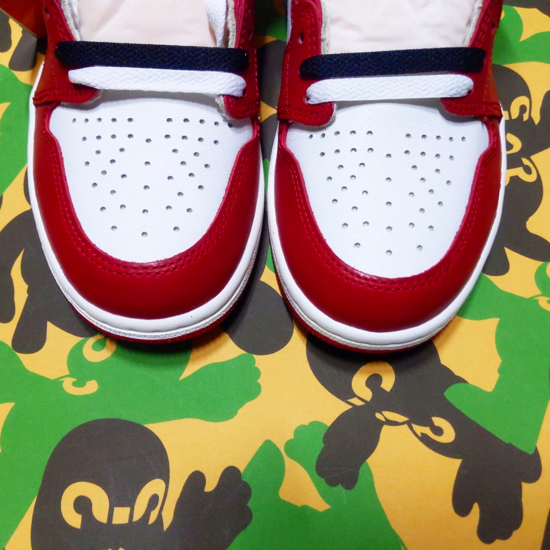 Jordan 1 Retro High OG Chicago 2022 착용 스타일 - 4