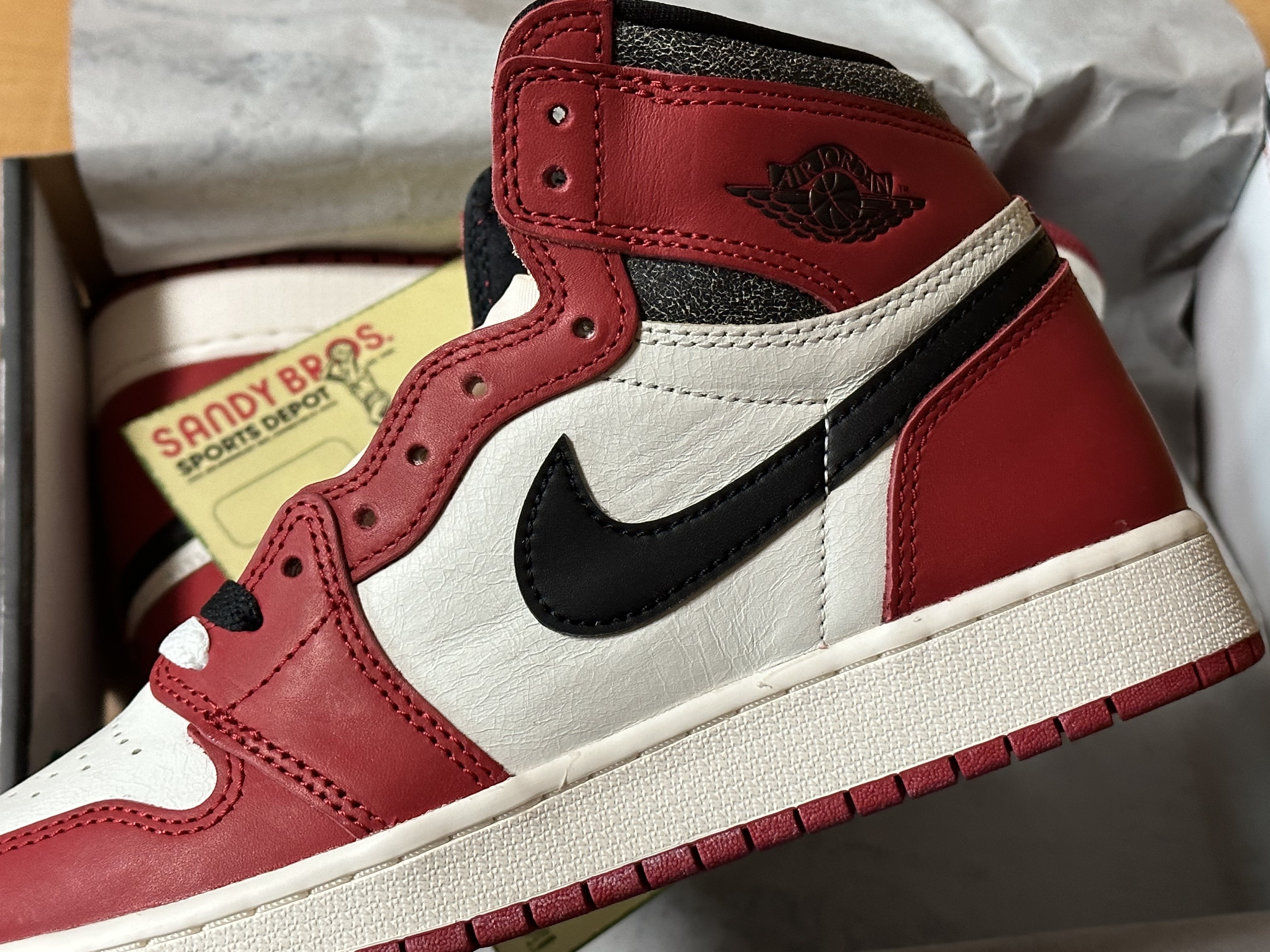 Jordan 1 Retro High OG Chicago 2022, (GS) Jordan 1 Retro High OG Chicago 2022 착용 스타일 - 2