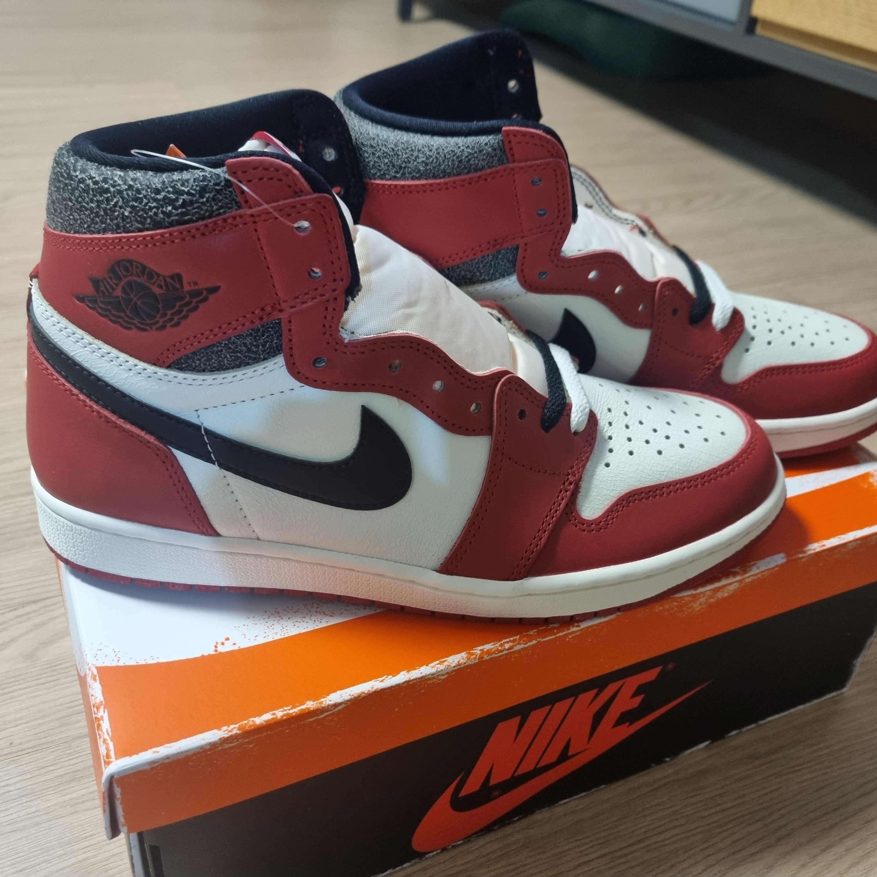 Nike Big Swoosh Full Zip Jacket Green Black, Nike x Staple SB Dunk Low Panda Pigeon 착용 스타일 - 2