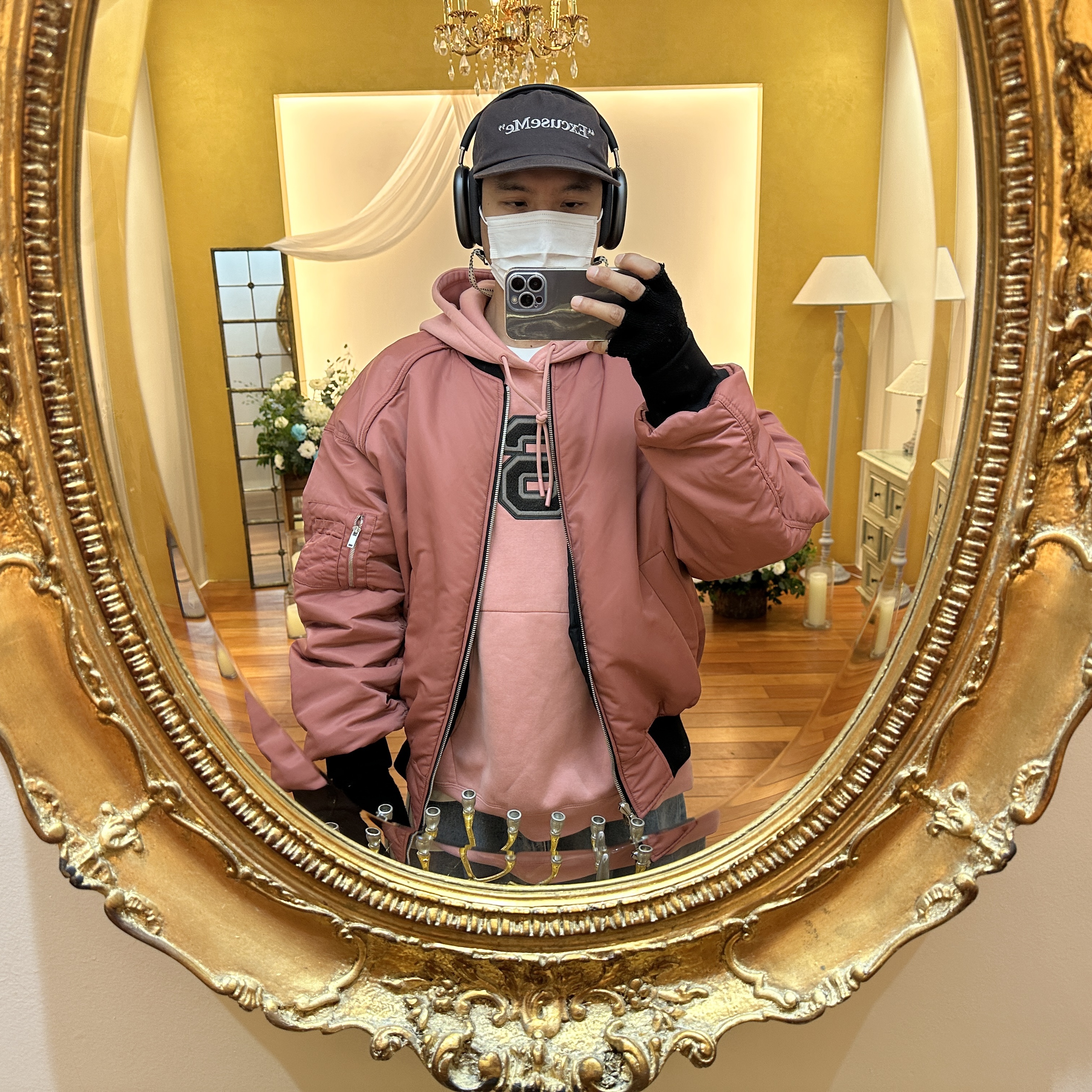 Vans x Rhude Bold Ni Black, Apple AirPods Max Lightning Space Gray (Korean Ver.) 착용 스타일 - 5