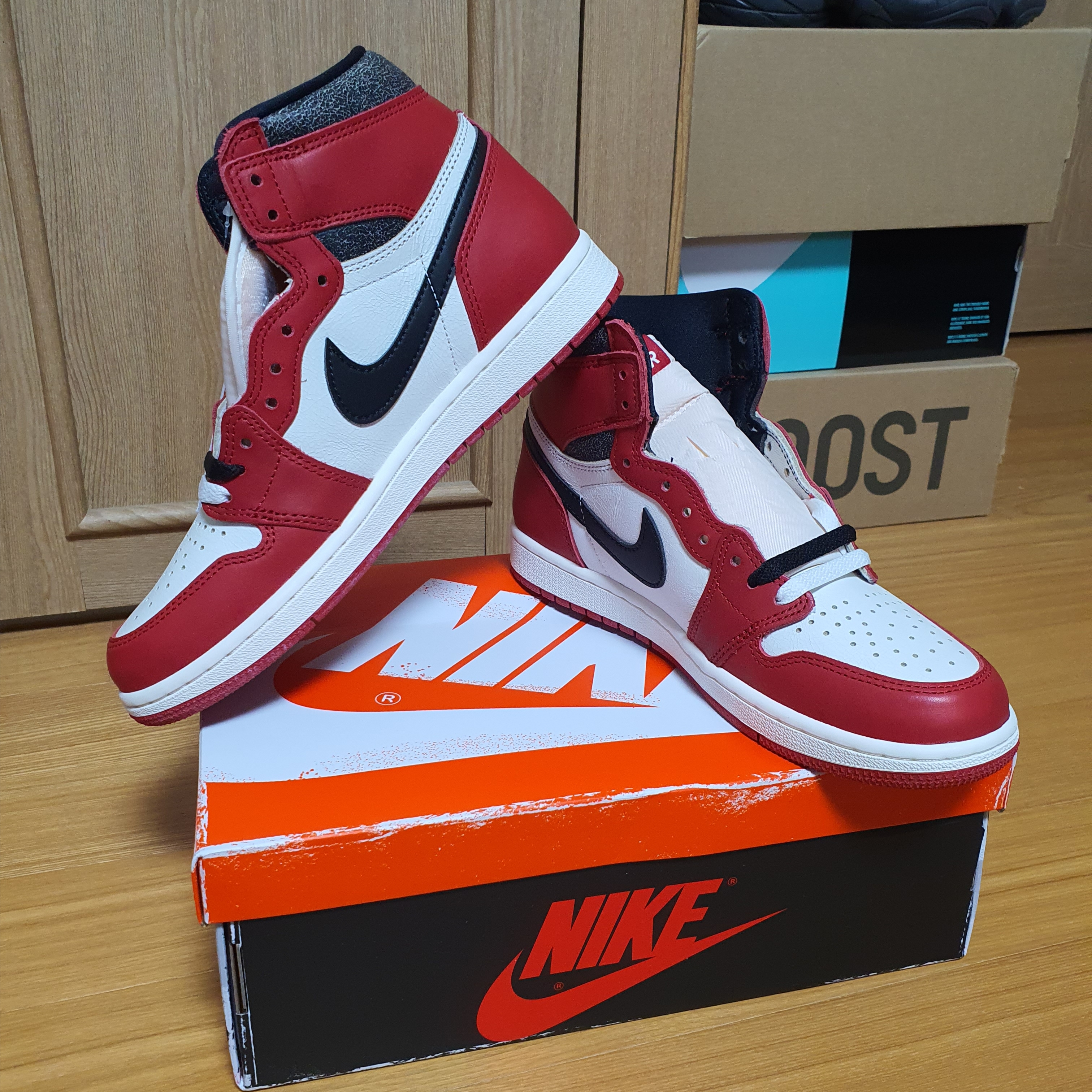 Jordan 1 Retro High OG Chicago 2022 착용 스타일 - 3