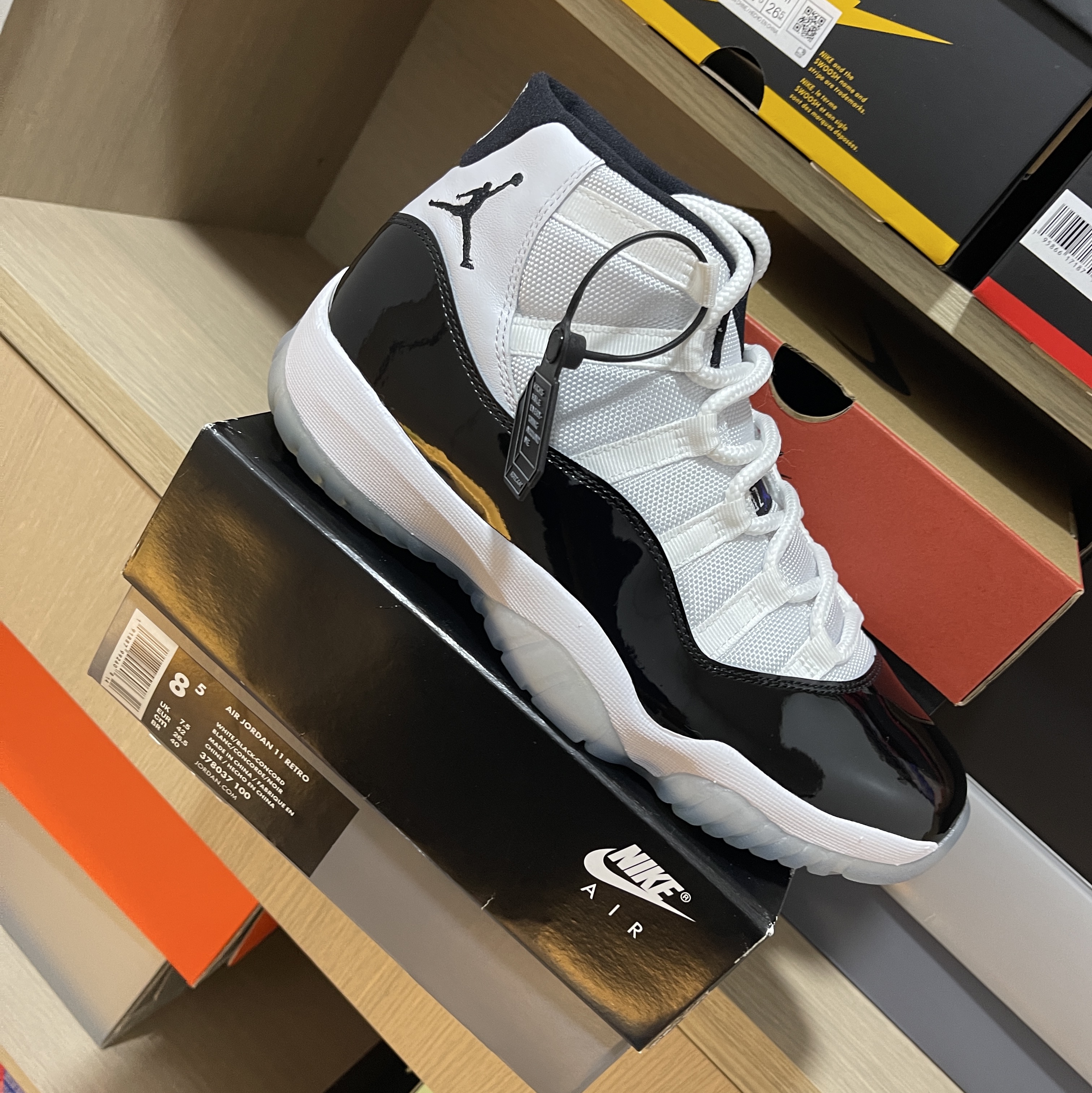 Jordan 11 Retro Concord 2018 착용 스타일