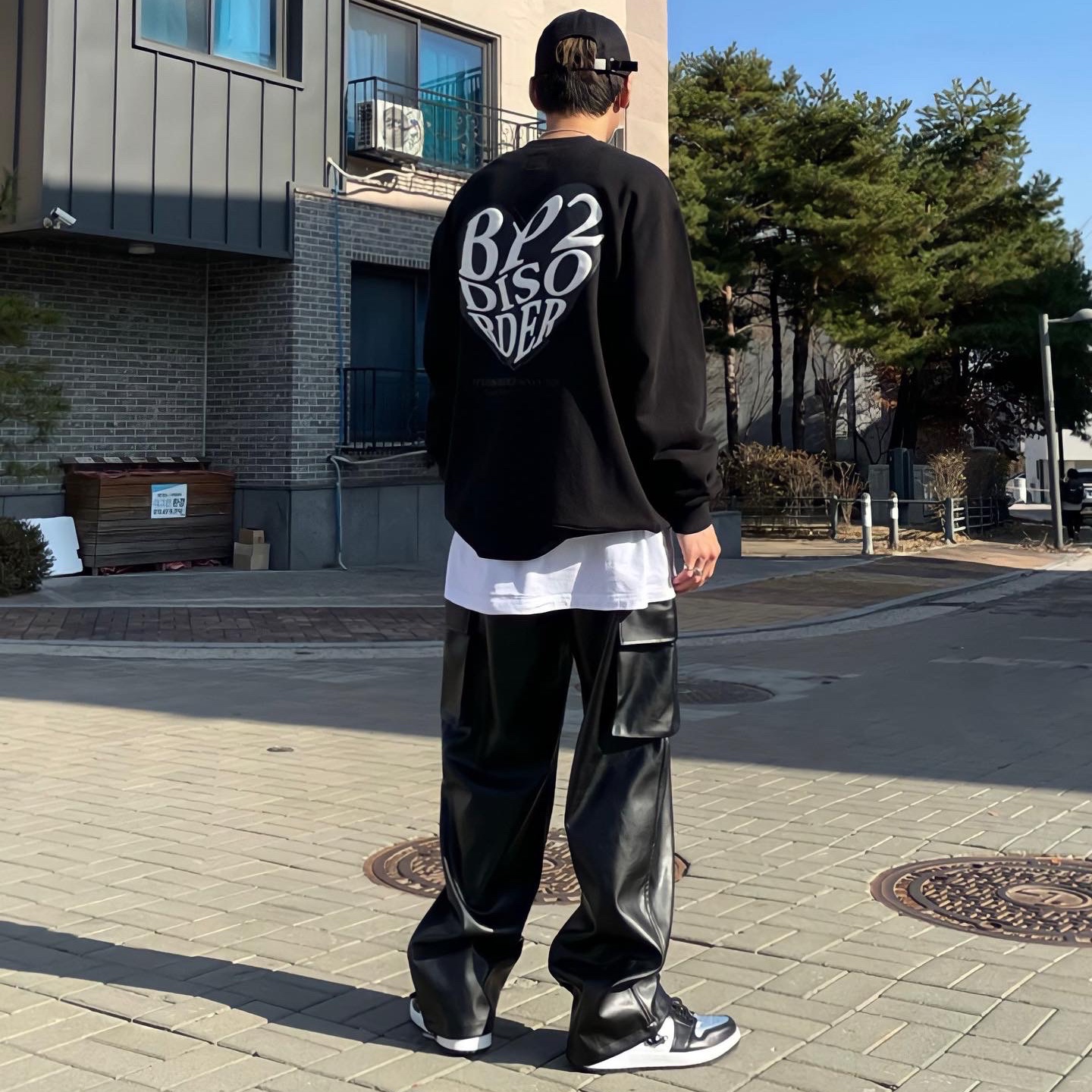 (W) Jordan 1 Retro High OG Silver Toe 착용 스타일 - 3