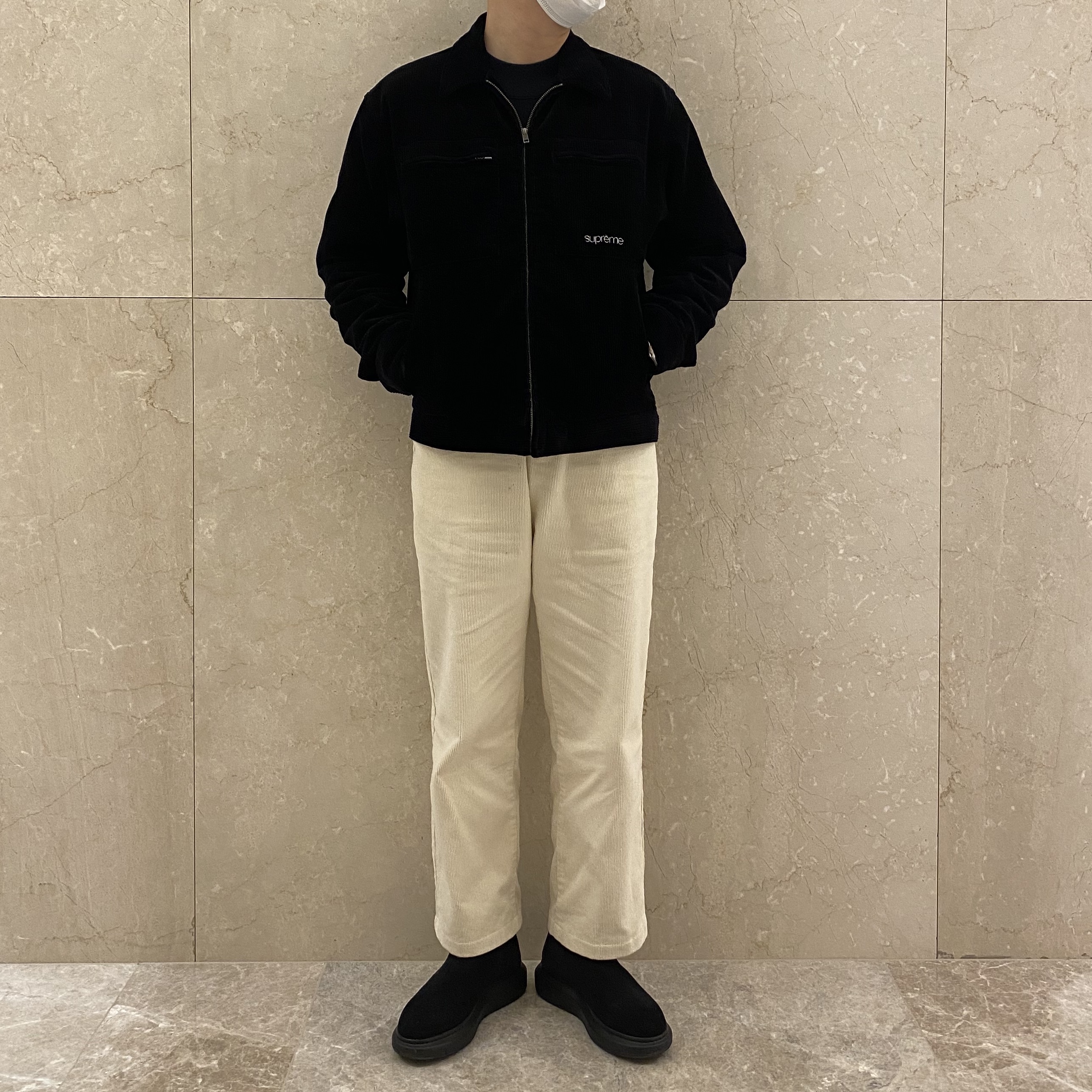Supreme Corduroy Zip Jacket Black - 21FW 착용 스타일