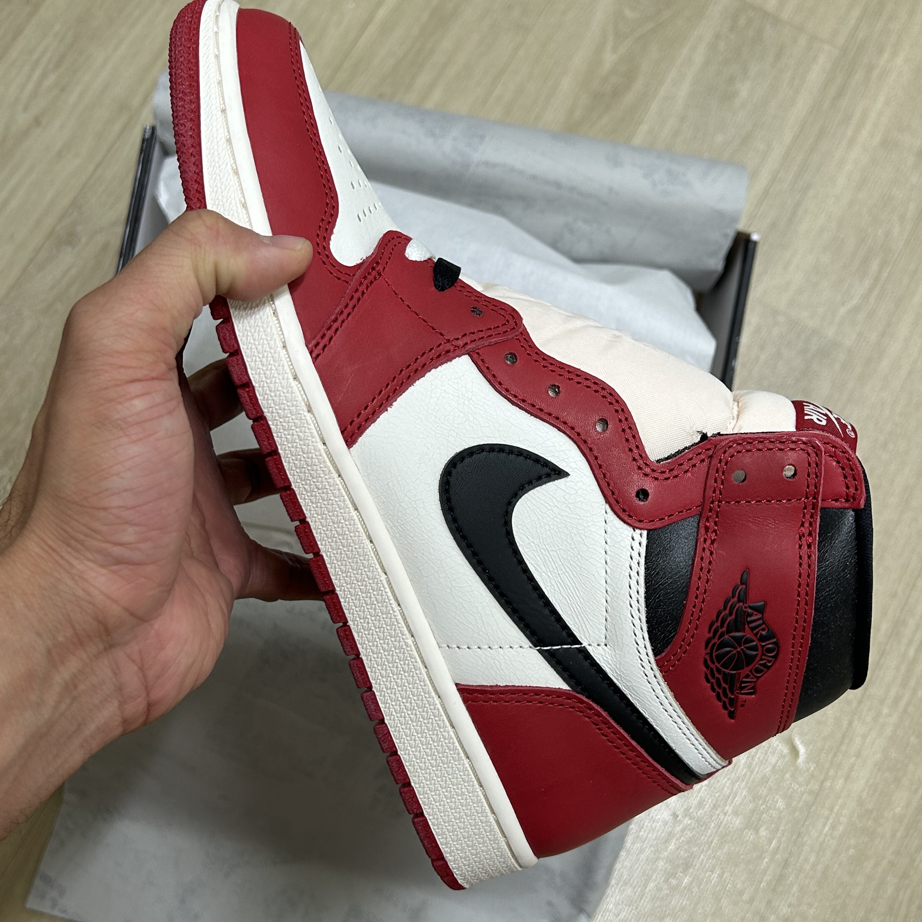Jordan 1 Retro High OG Chicago 2022 착용 스타일 - 4