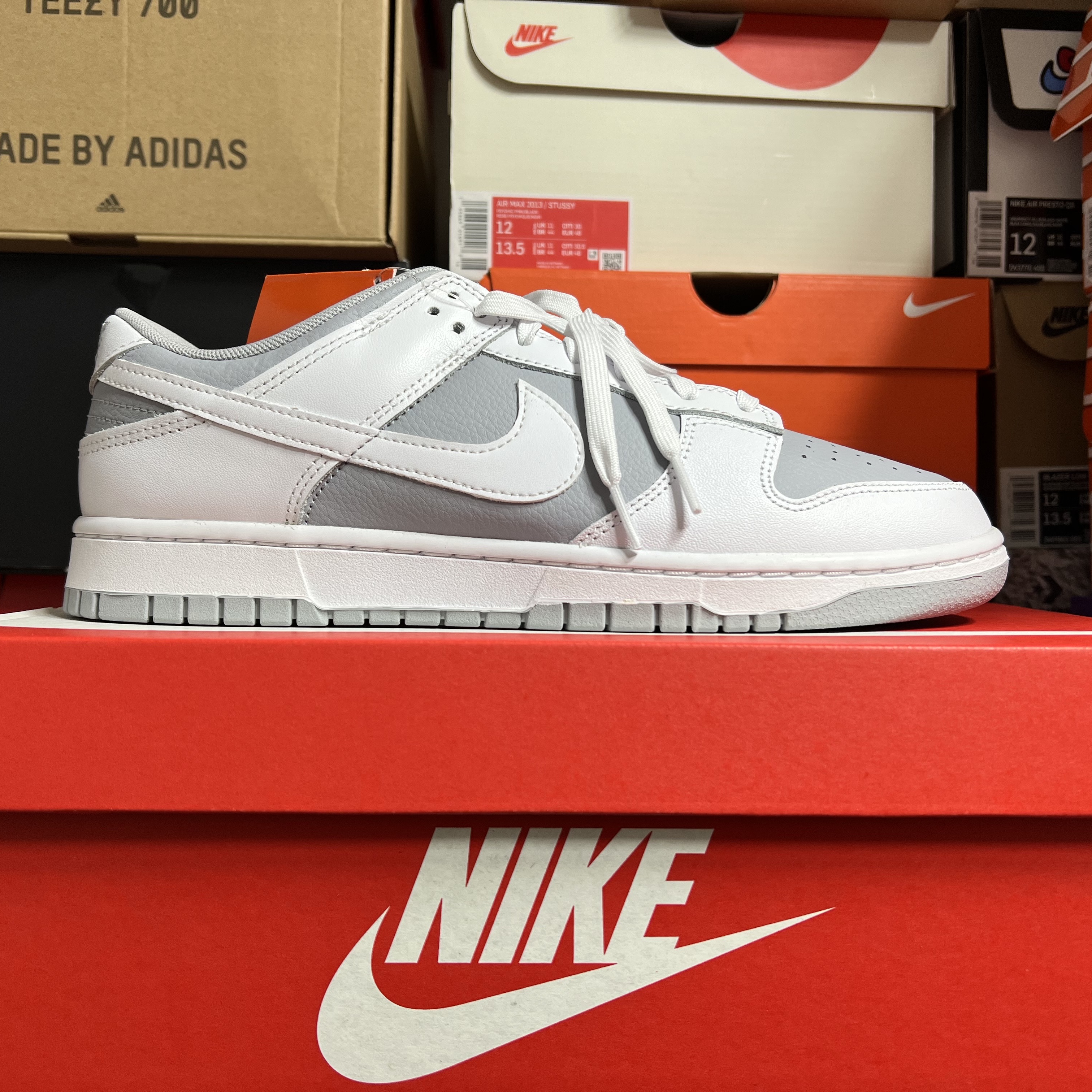 Nike Dunk Low Retro White Neutral Grey 착용 스타일