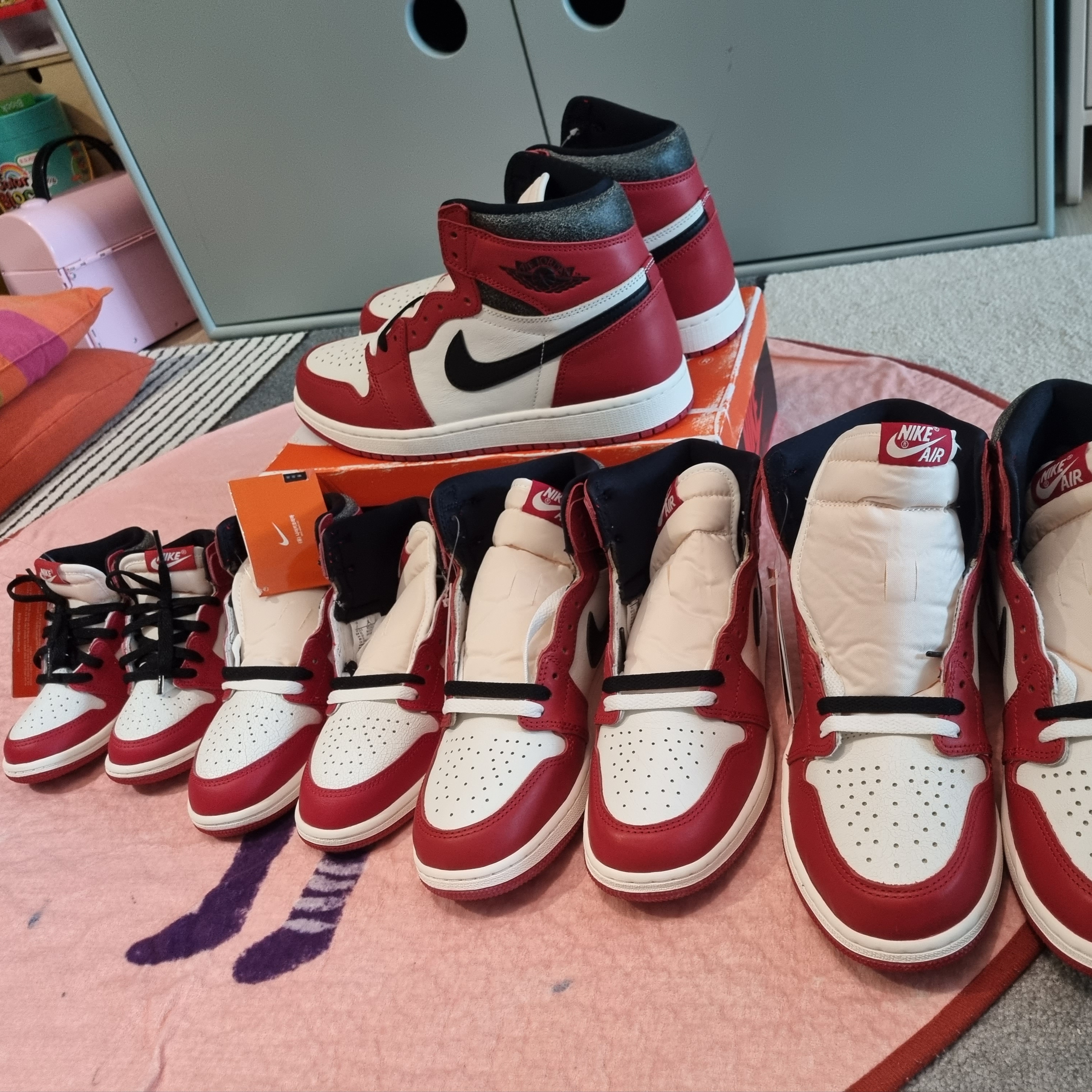 Jordan 1 Retro High OG Chicago 2022, (GS) Jordan 1 Retro High OG Chicago 2022 착용 스타일 - 2