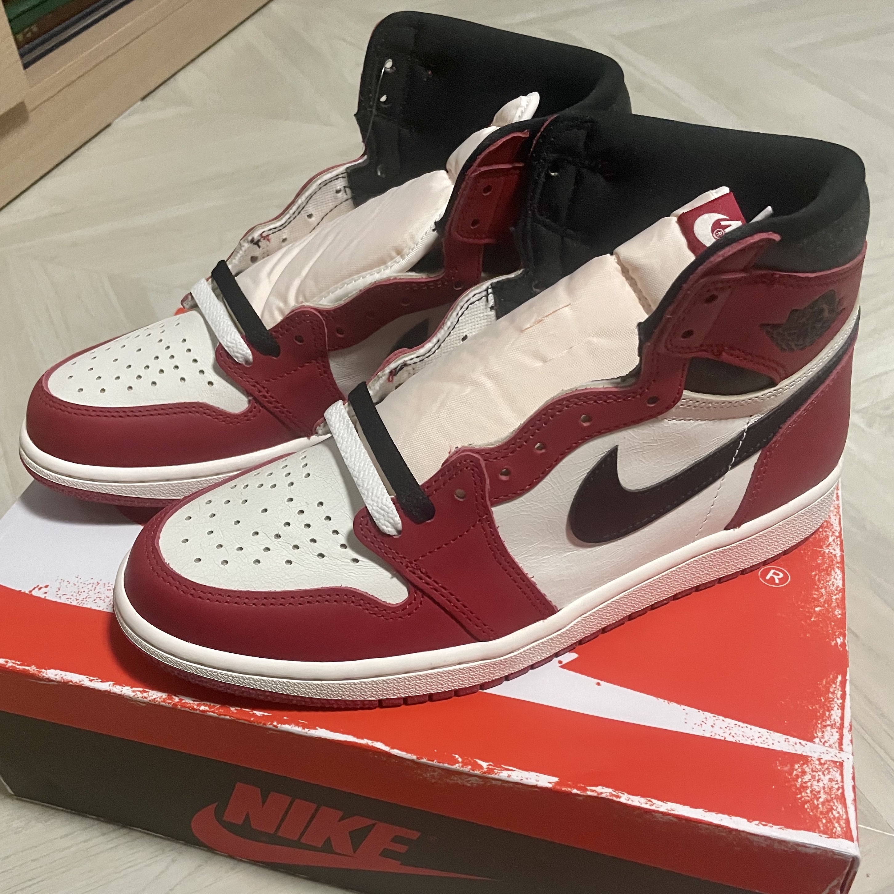 Jordan 1 Retro High OG Chicago 2022 착용 스타일 - 4