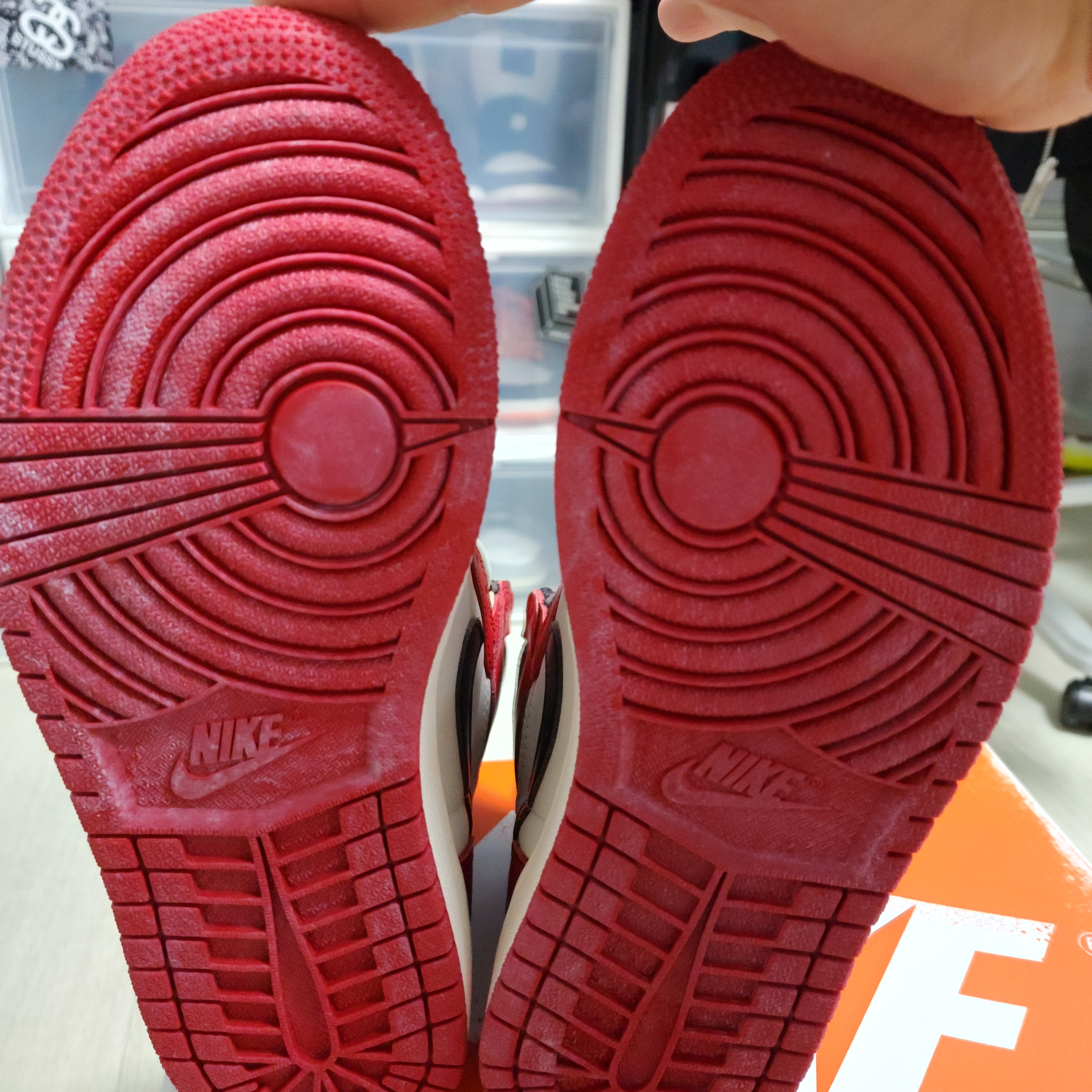 Jordan 1 Retro High OG Chicago 2022 착용 스타일 - 5