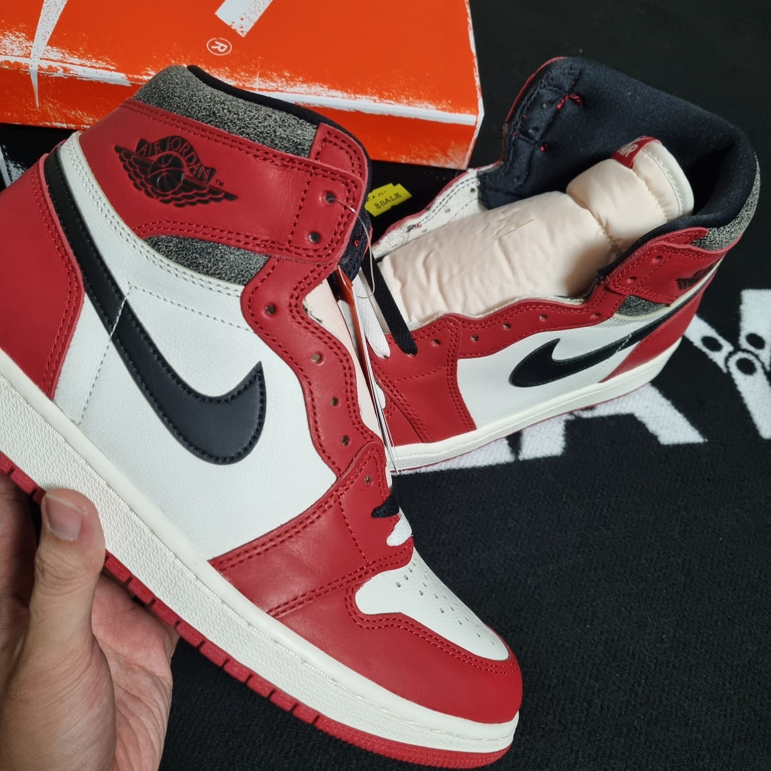 Jordan 1 Retro High OG Chicago 2022 착용 스타일 - 2
