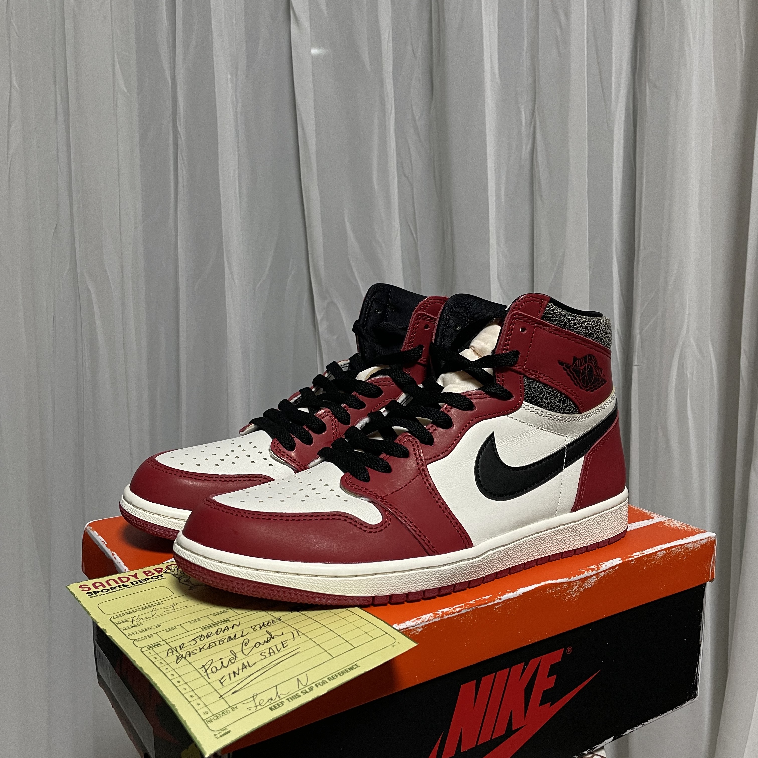 Jordan 1 Retro High OG Chicago 2022 착용 스타일 - 1