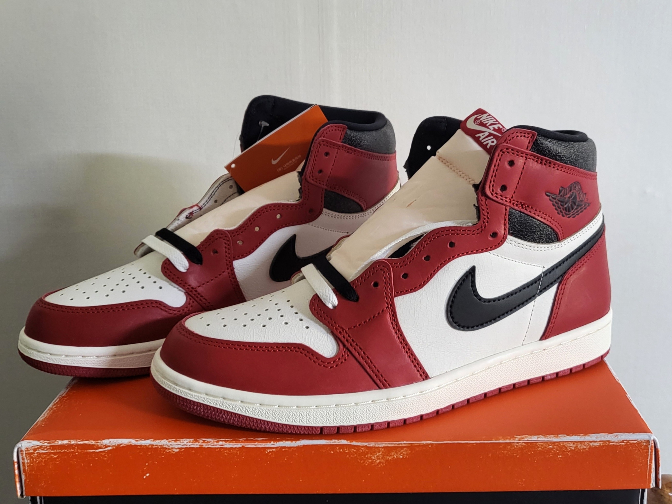 Jordan 1 Retro High OG Chicago 2022 착용 스타일 - 1