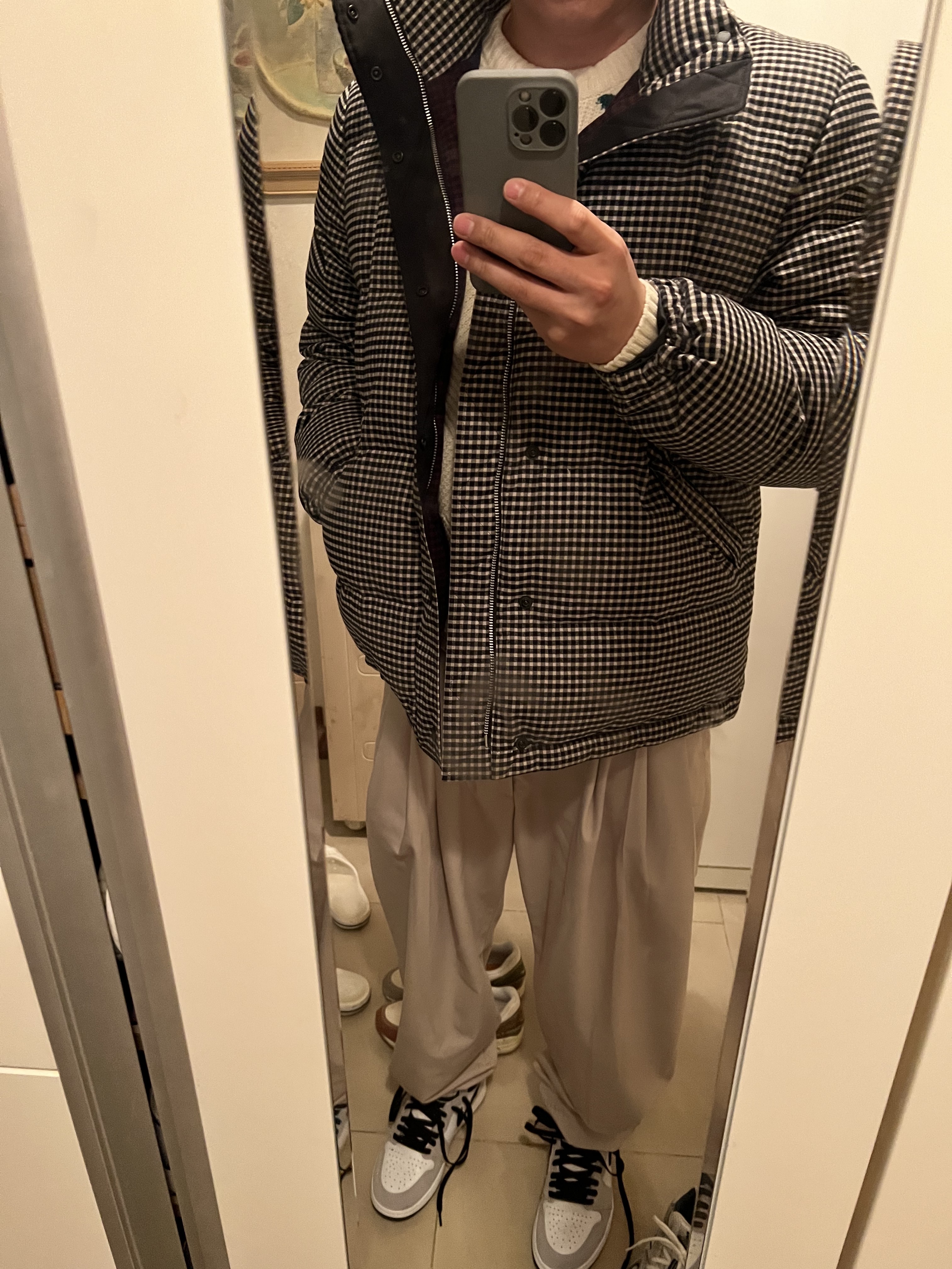 Jordan 1 Retro High OG Light Smoke Grey 착용 스타일