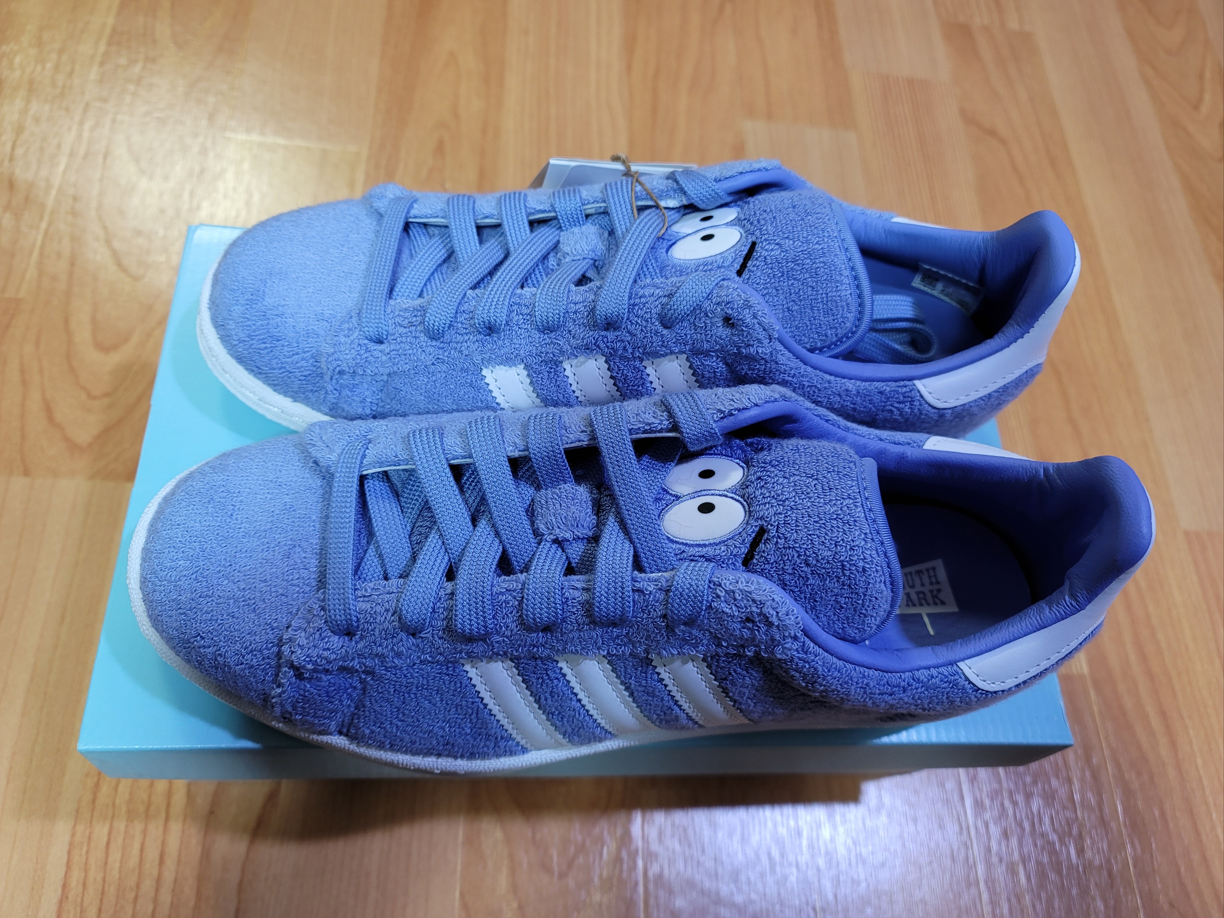 Adidas x South Park Campus 80s Towelie 착용 스타일 - 1