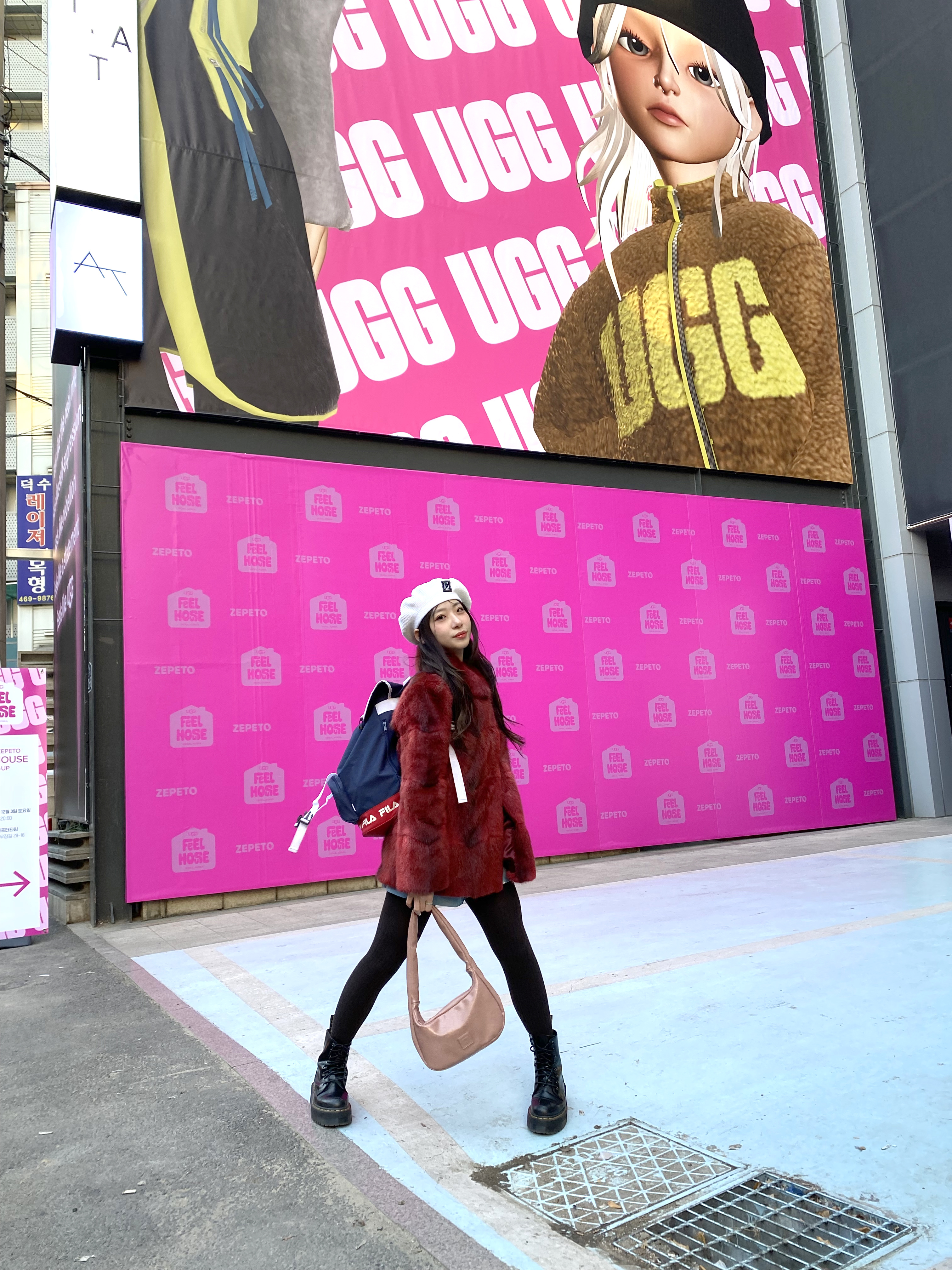 (W) UGG Sport Yeah Clog Taffy Pink 착용 스타일 - 4
