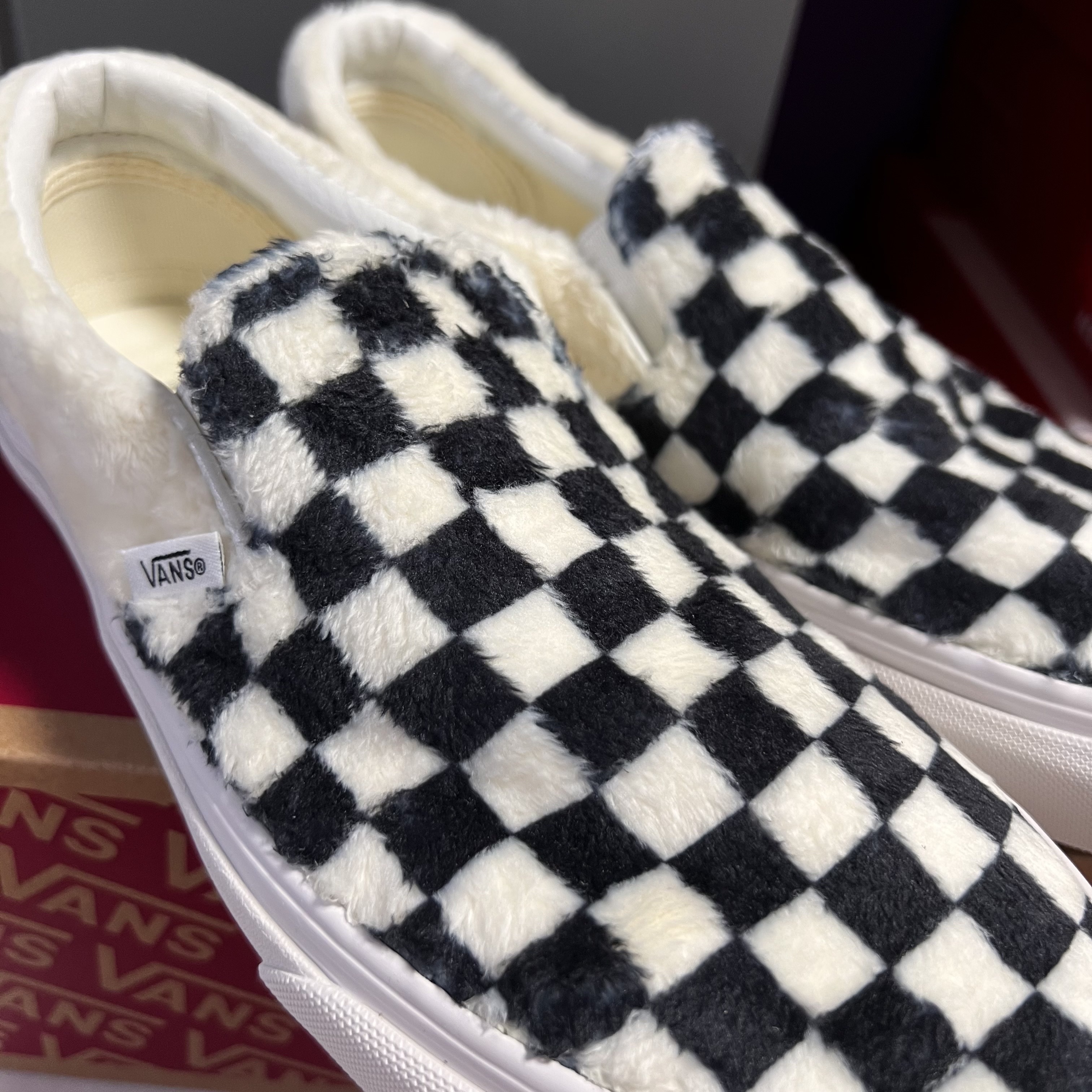 Vans Classic Slip-On Sherpa Checkerboard 착용 스타일 - 4
