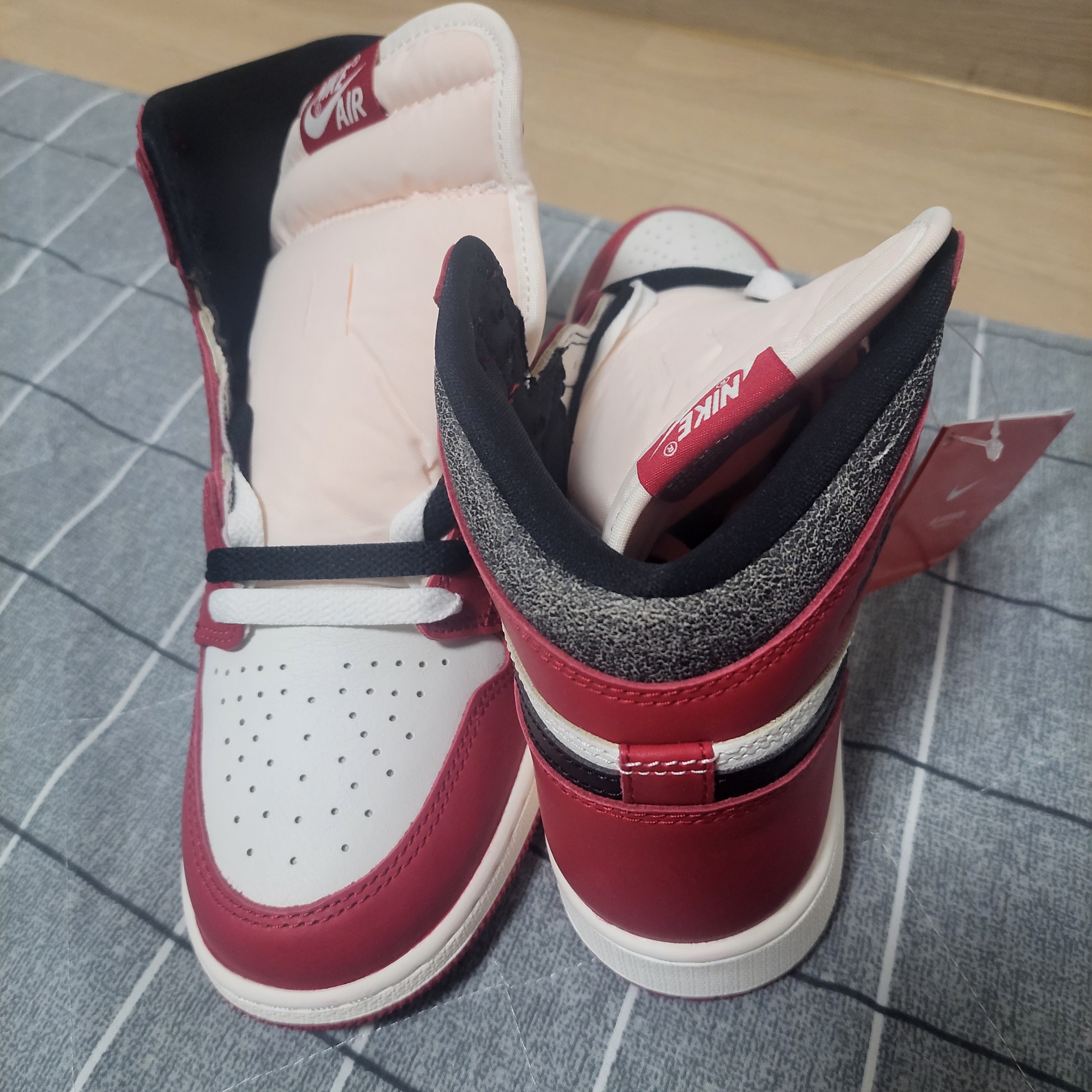 (GS) Jordan 1 Retro High OG Chicago 2022 착용 스타일 - 1