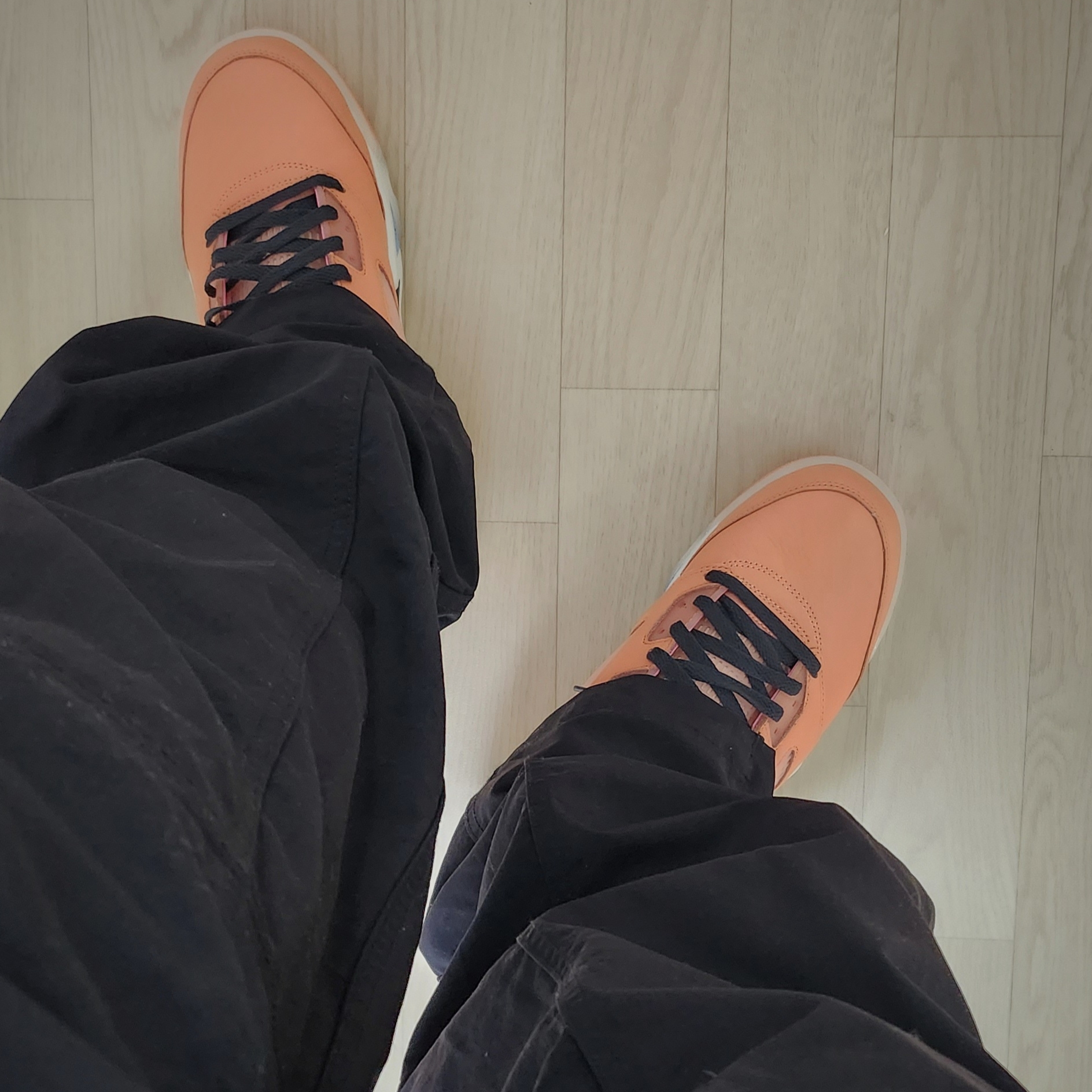 Jordan 5 x DJ Khaled Retro SP Crimsson Bliss 착용 스타일 - 2