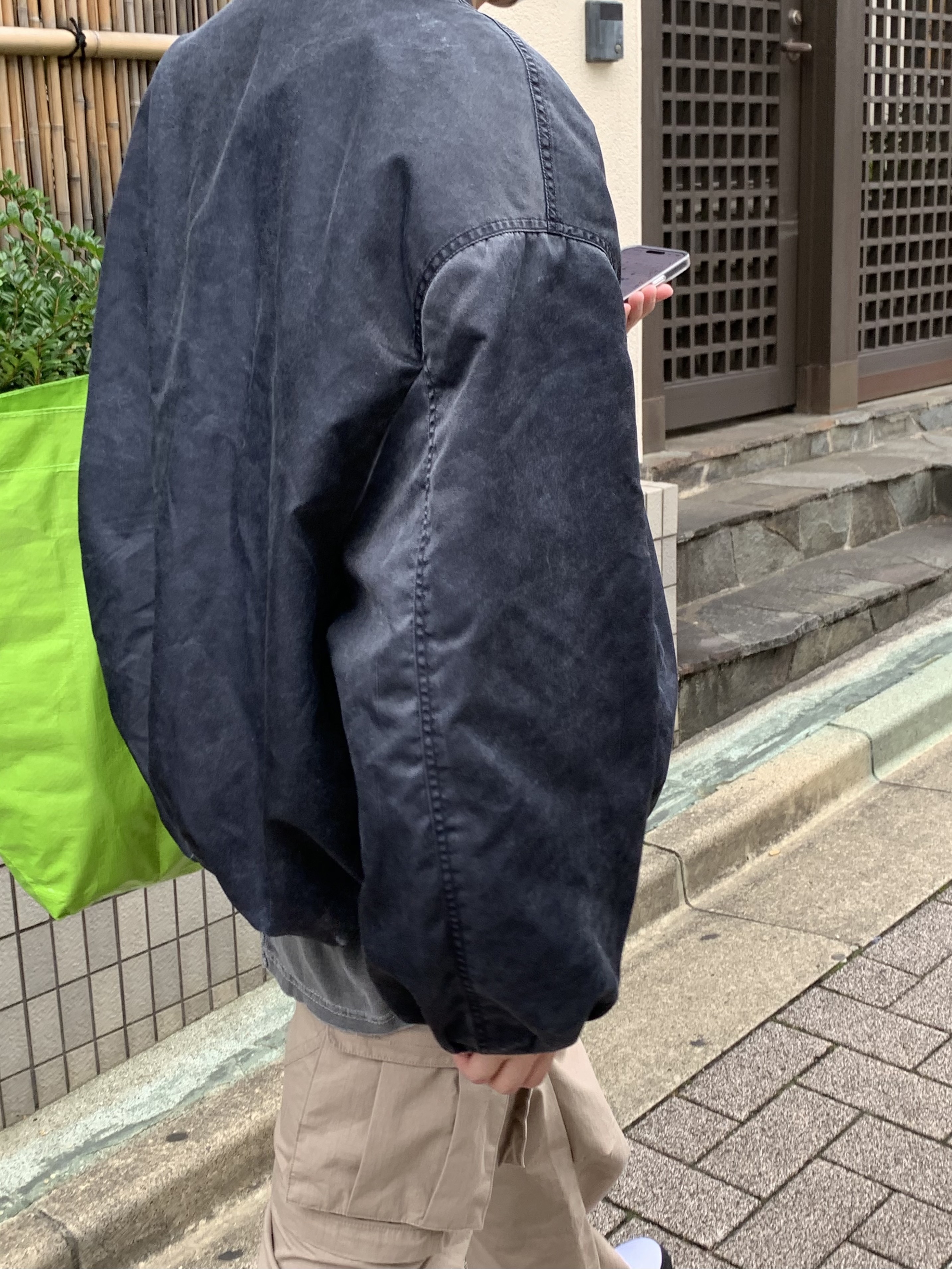 Nike x Comme des Garcons Homme Plus Air Max Sunder SP White Black, Nonnod x Undermycar Esker Jacket Distressed Midnight 착용 스타일 - 3