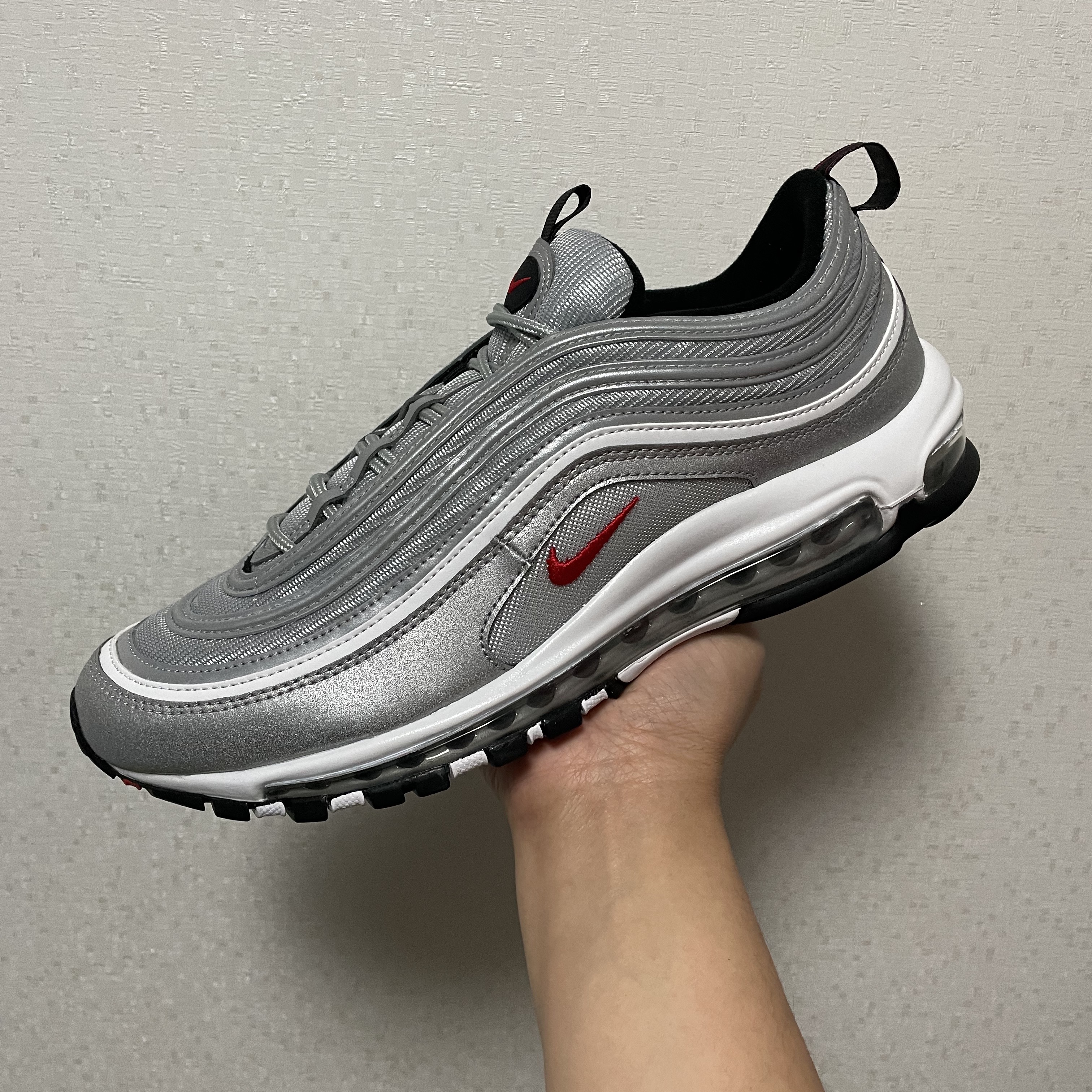 Nike Air Max 97 OG Silver Bullet 2022 착용 스타일 - 1