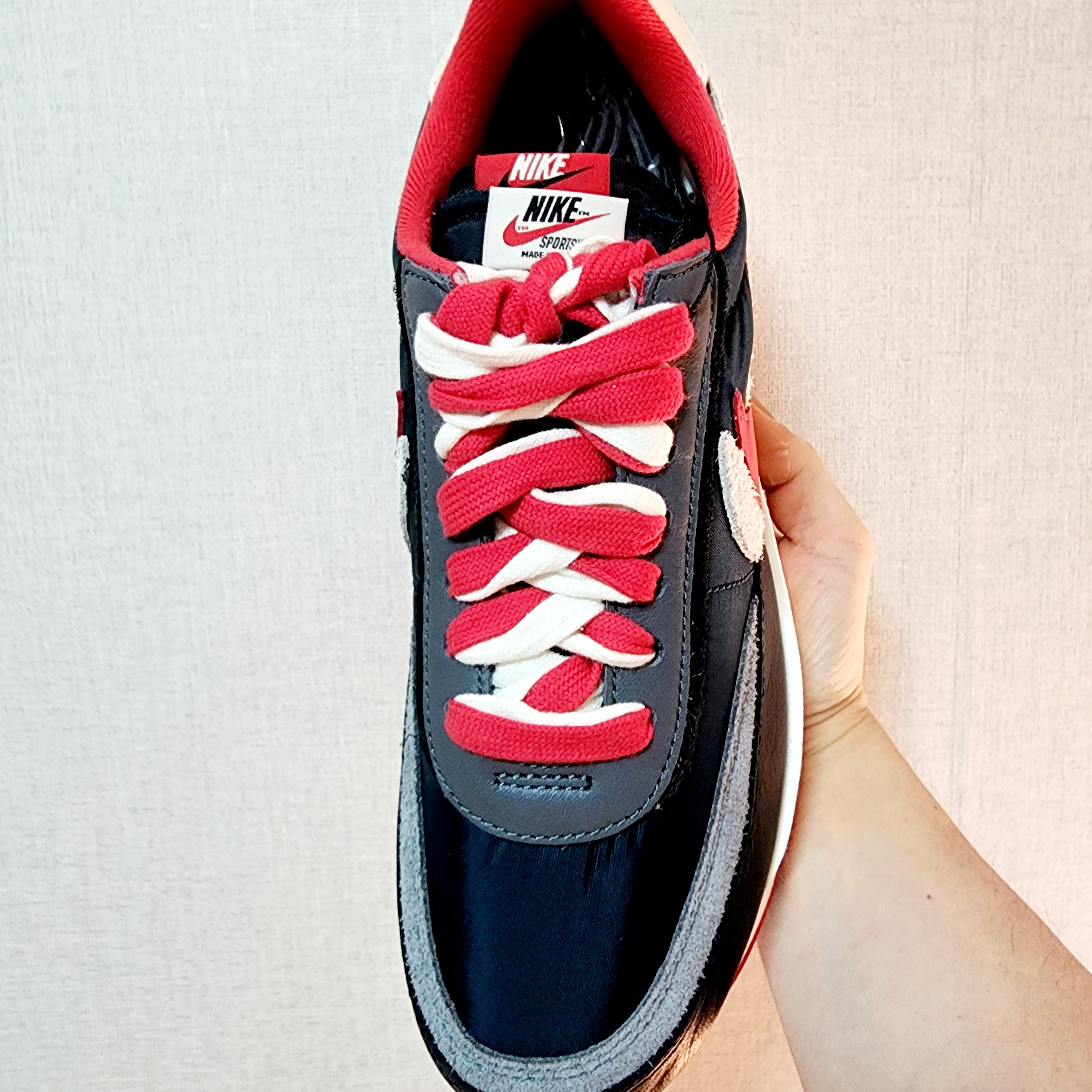 Nike x Sacai x Undercover LDWaffle Midnight Spruce University Red 착용 스타일 - 2