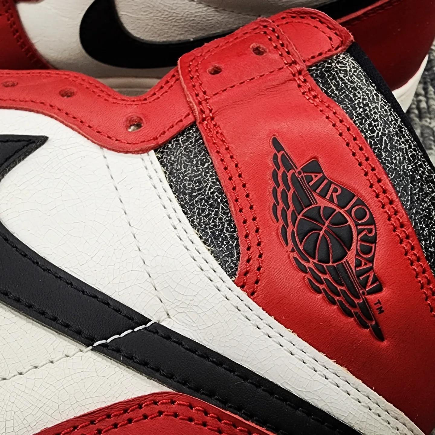 Jordan 1 Retro High OG Chicago 2022 착용 스타일 - 4