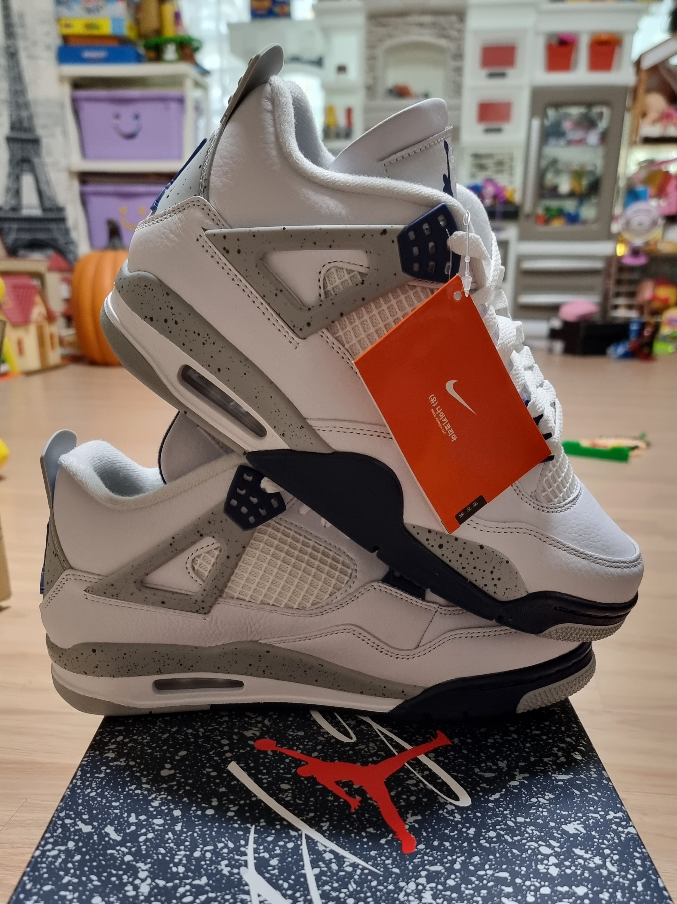 Jordan 4 Retro Midnight Navy 착용 스타일 - 3